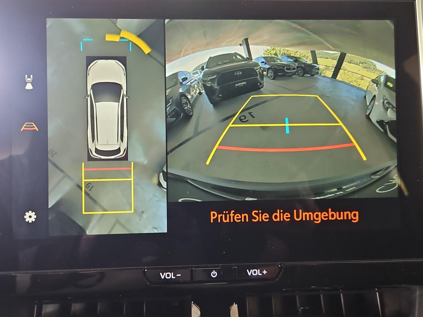 TOYOTA Corolla Cross 2.0 HSD Premium AWD-i-image-13