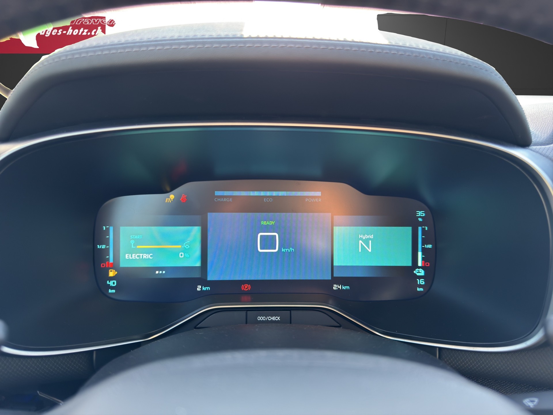 CITROEN C5 Aircross 1.6 PHEV Swiss Edition-image-8