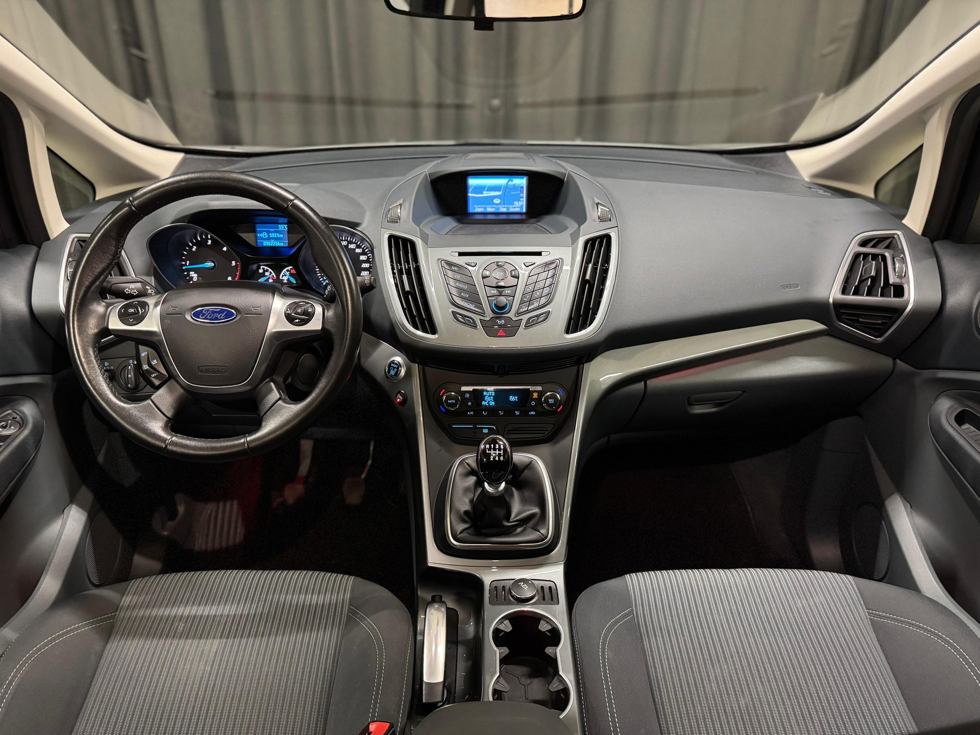 FORD C- MAX 1.6 TDCi-image-12