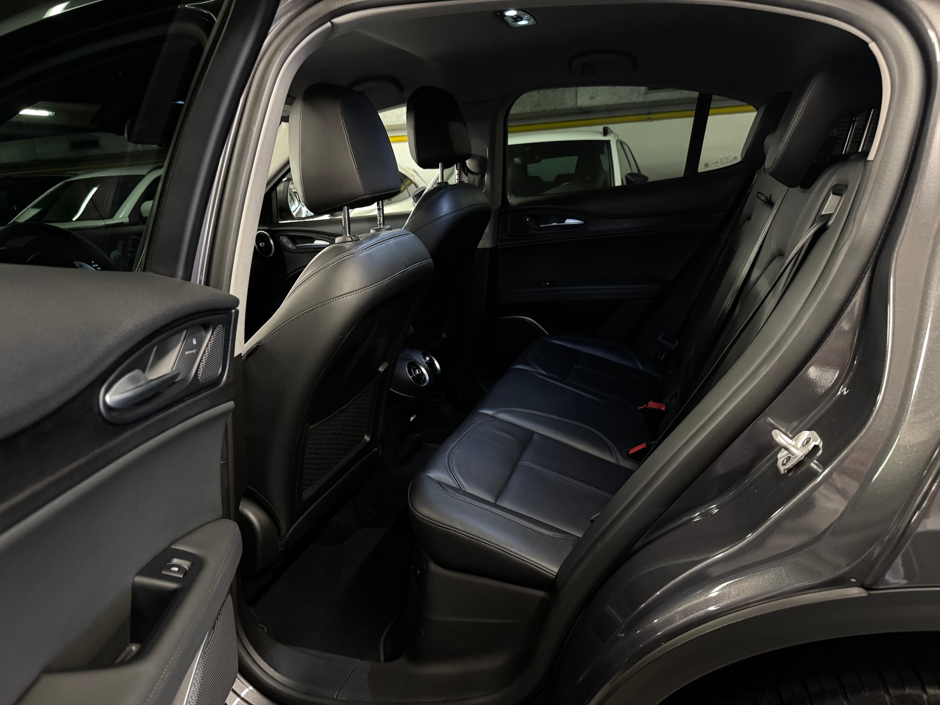 ALFA ROMEO Stelvio 2.2 JTDM Super Q4 Automatic-image-7