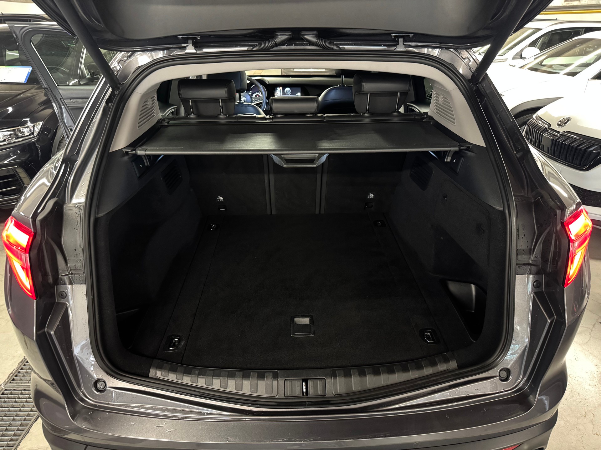 ALFA ROMEO Stelvio 2.2 JTDM Super Q4 Automatic-image-8