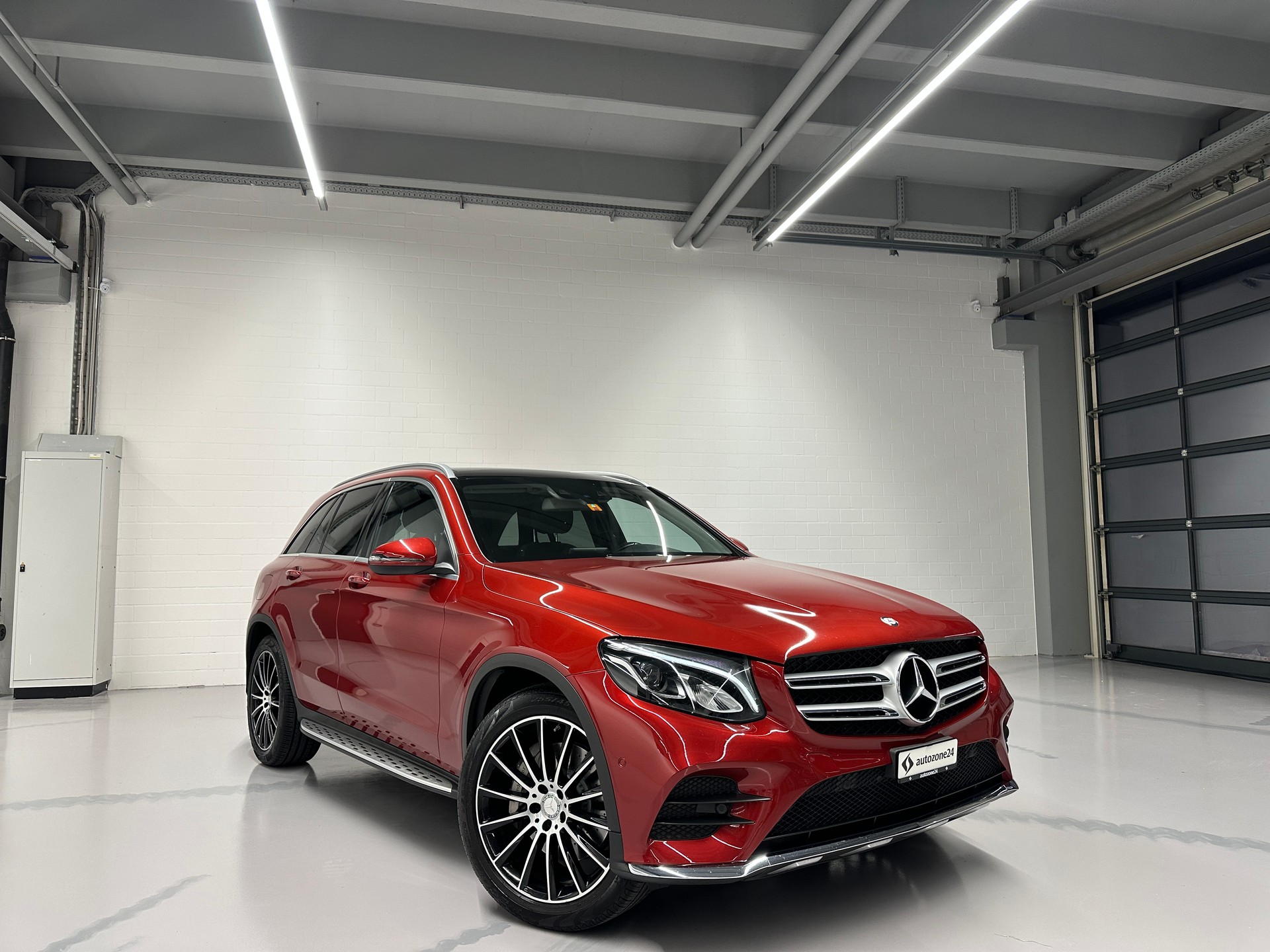 MERCEDES-BENZ GLC 250 AMG Line 4m *CH-Auto*Frisch ab MFK u. Service*1.Hand*Lückenlose Servicehistorie*-image-0