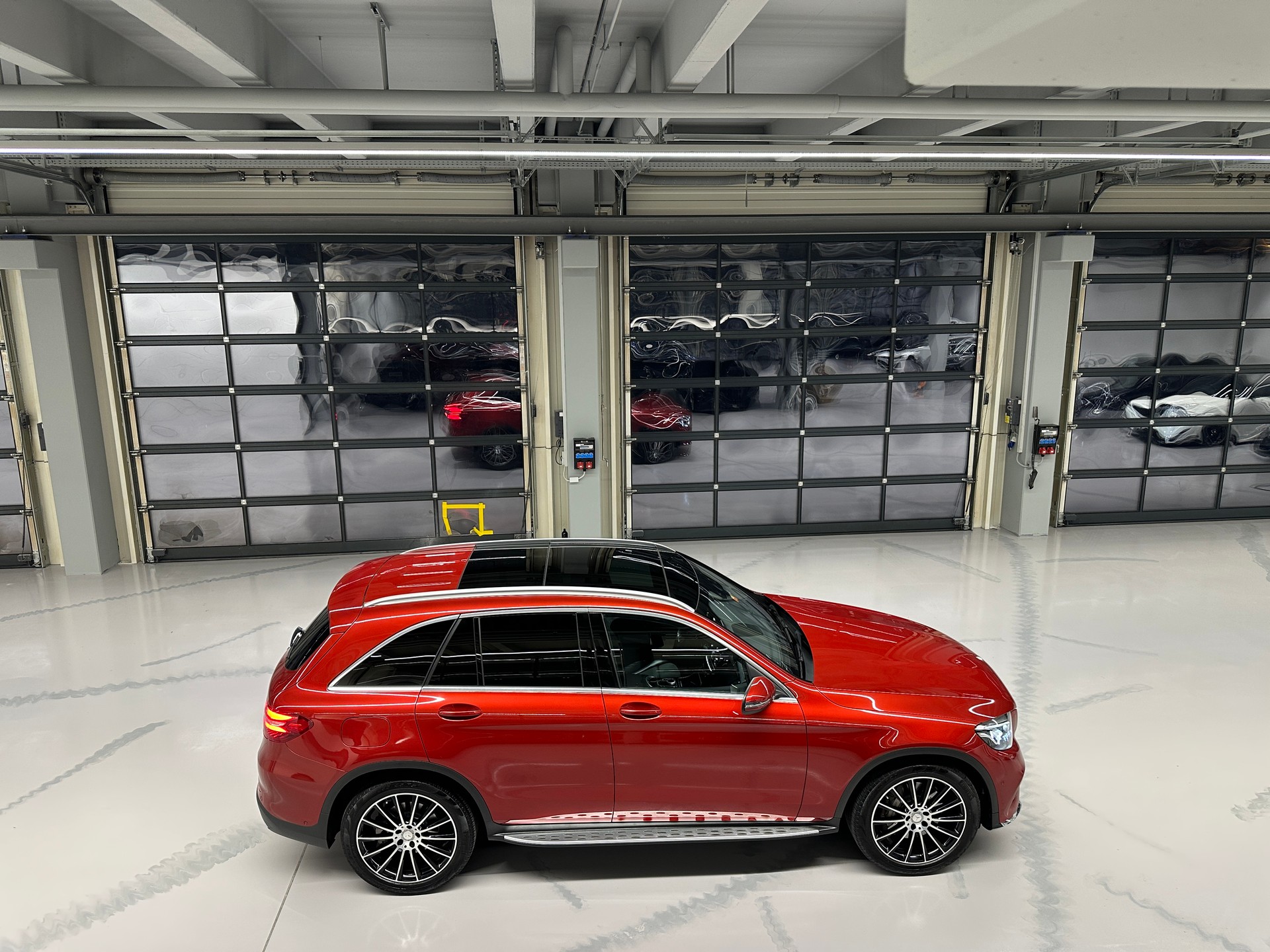 MERCEDES-BENZ GLC 250 AMG Line 4m *CH-Auto*Frisch ab MFK u. Service*1.Hand*Lückenlose Servicehistorie*-image-11