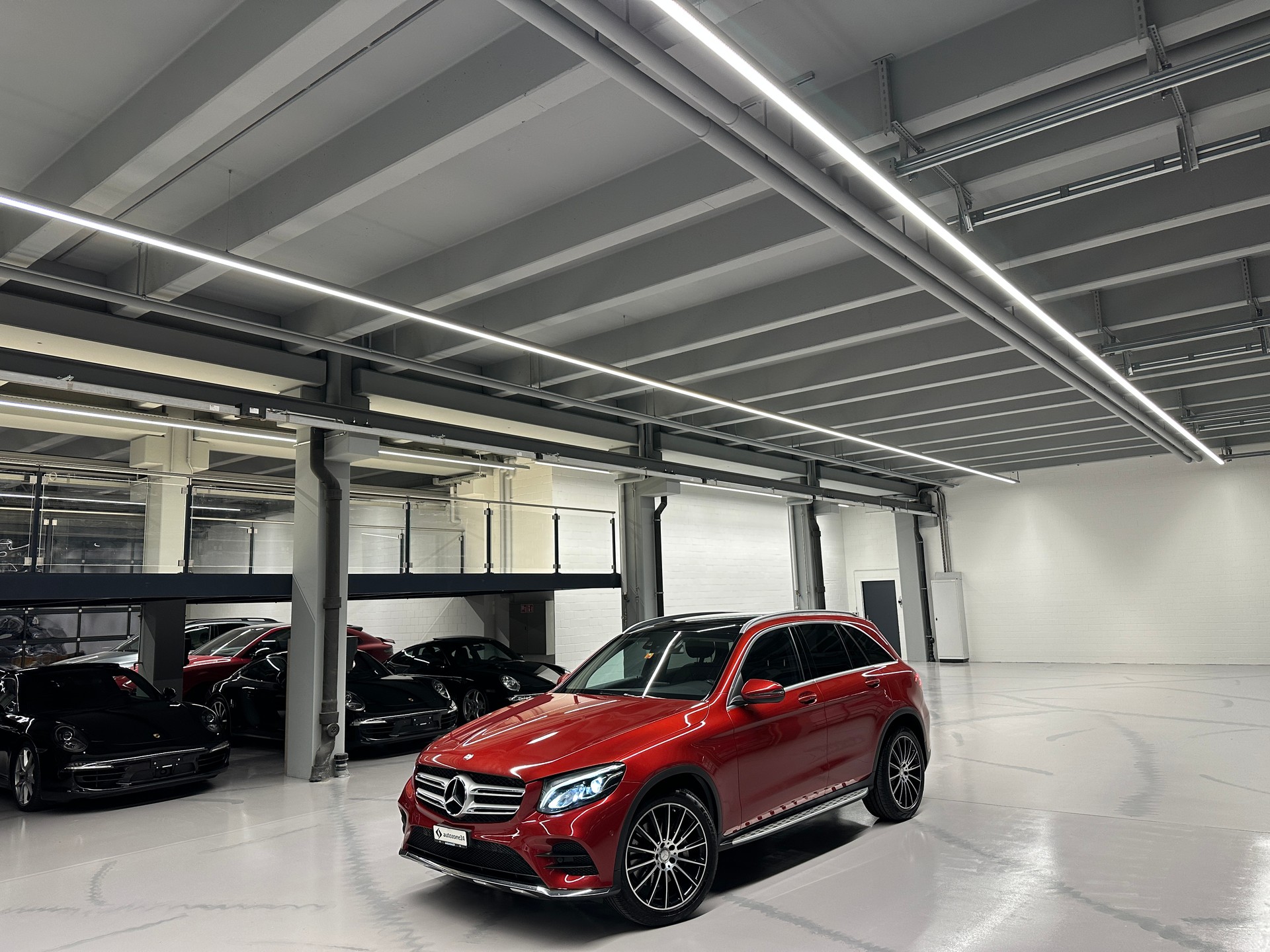 MERCEDES-BENZ GLC 250 AMG Line 4m *CH-Auto*Frisch ab MFK u. Service*1.Hand*Lückenlose Servicehistorie*-image-9