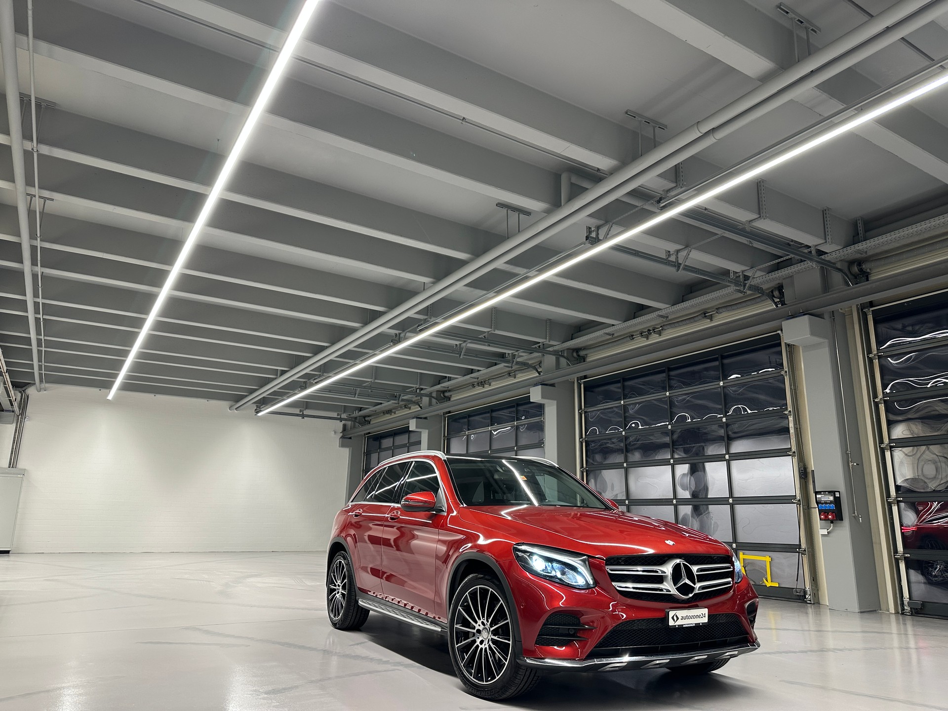 MERCEDES-BENZ GLC 250 AMG Line 4m *CH-Auto*Frisch ab MFK u. Service*1.Hand*Lückenlose Servicehistorie*-image-10