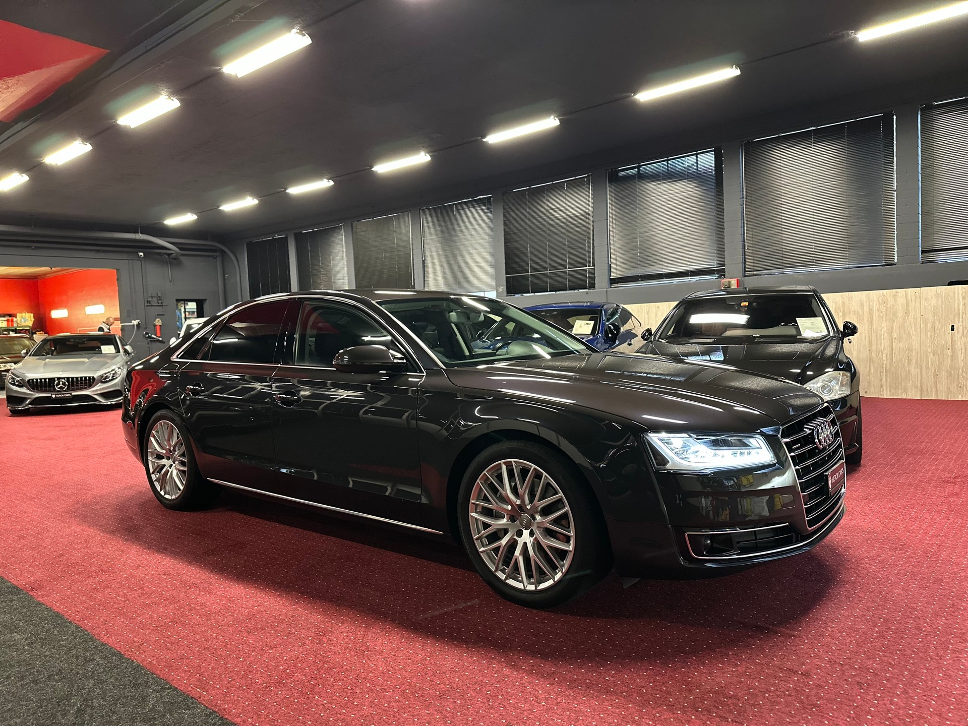 AUDI A8 3.0 TDI quattro tiptronic / Audi Exclusive-image-5