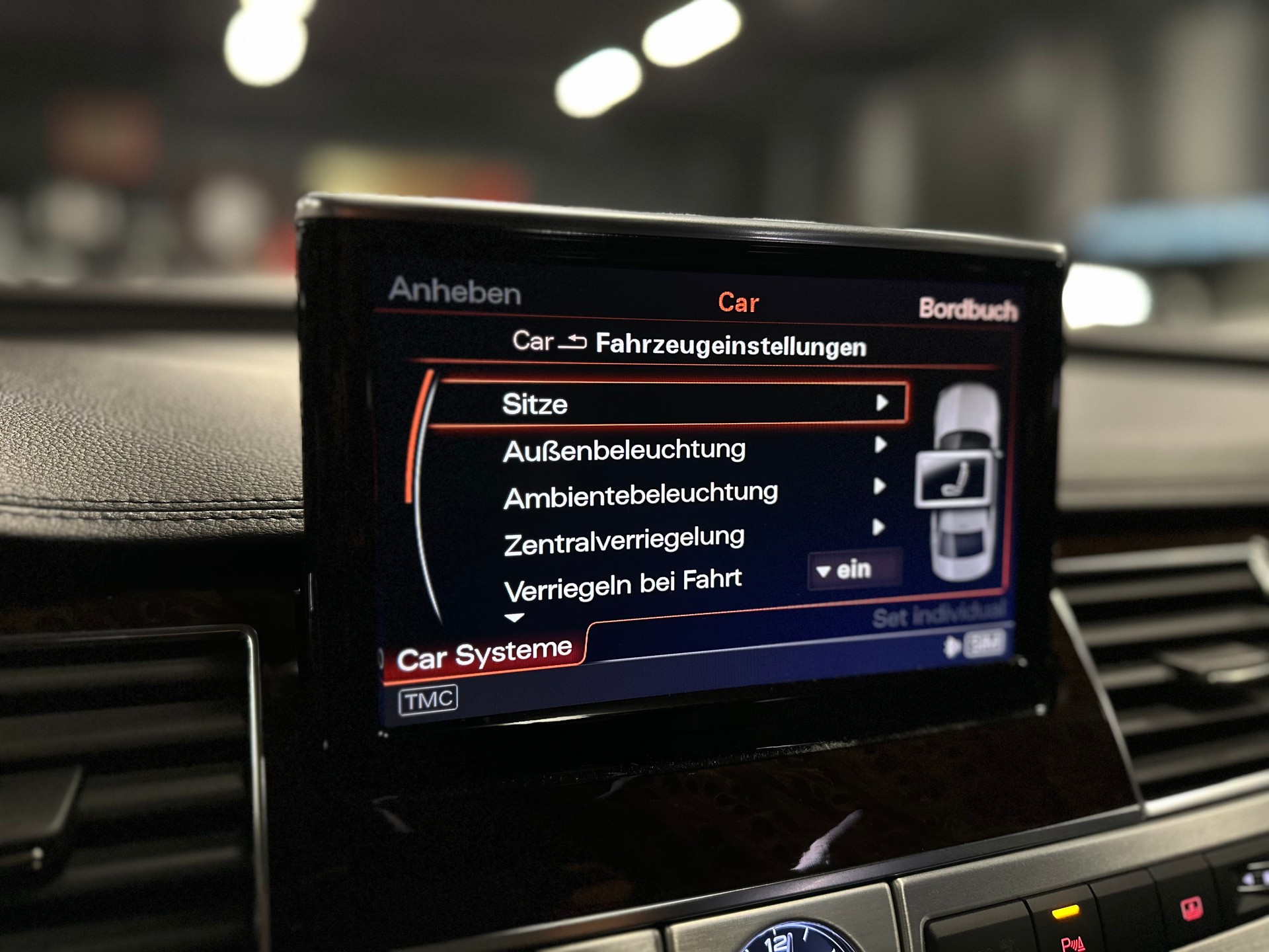 AUDI A8 3.0 TDI quattro tiptronic / Audi Exclusive-image-26