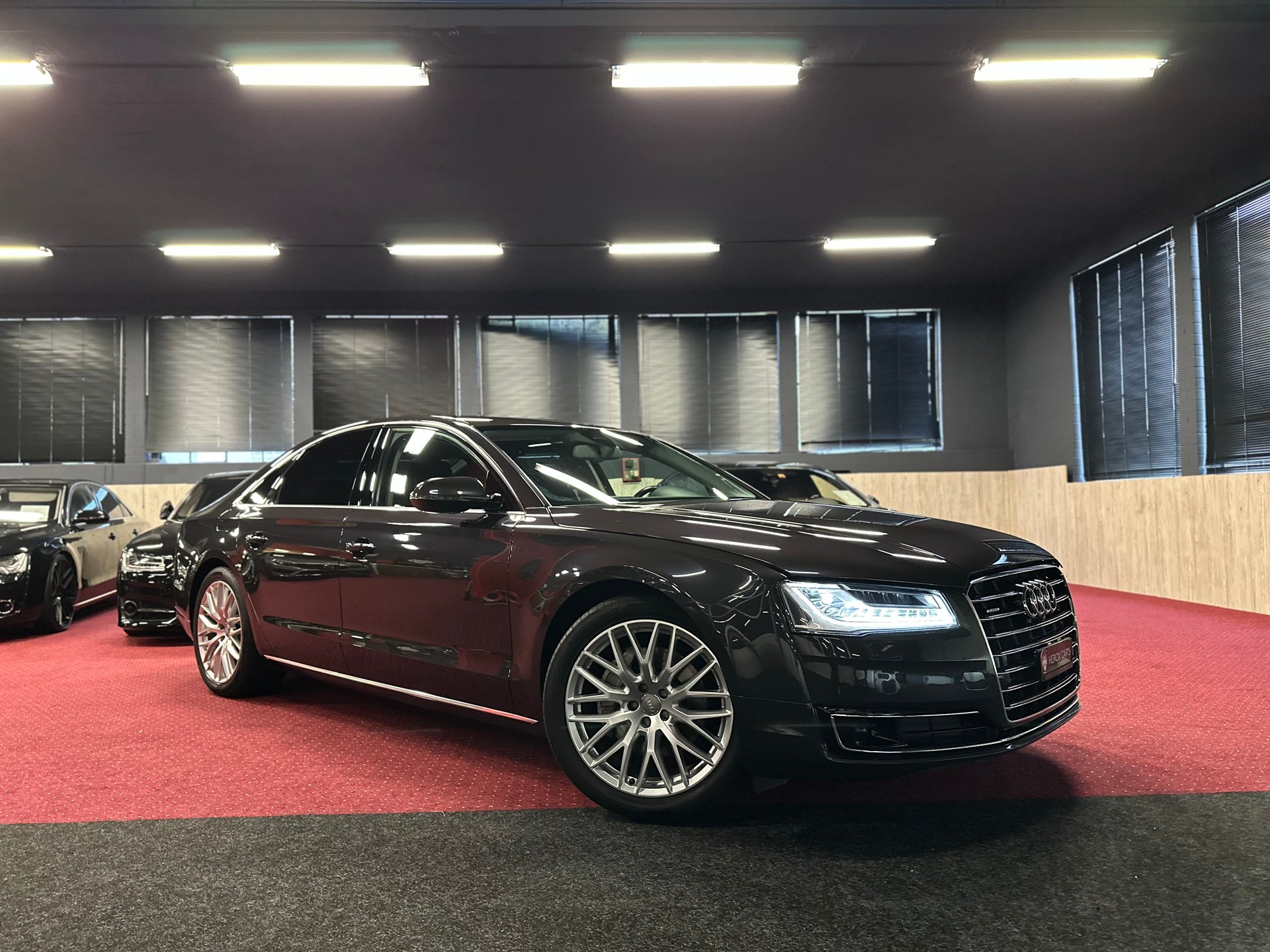 AUDI A8 3.0 TDI quattro tiptronic / Audi Exclusive-image-3