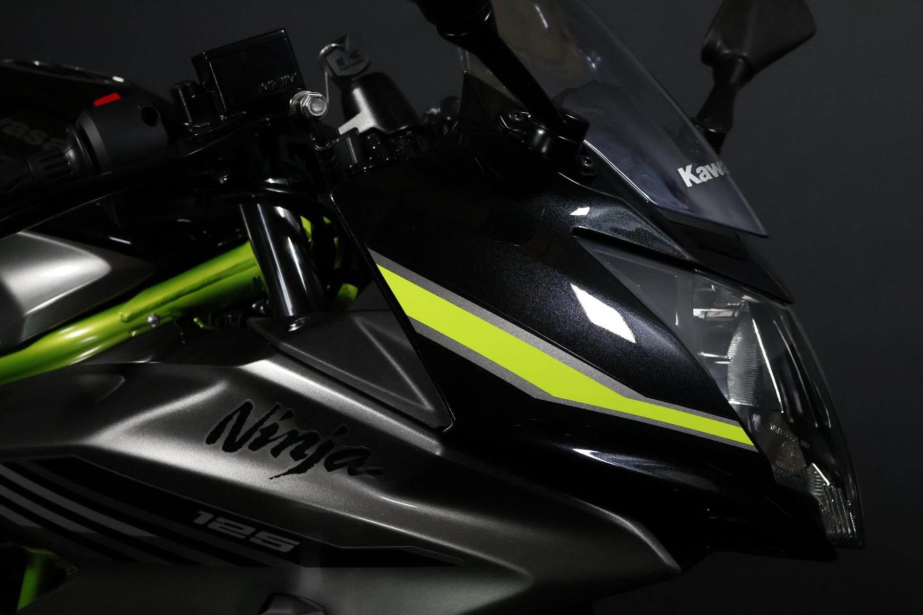 KAWASAKI Ninja 125 SE-image-4
