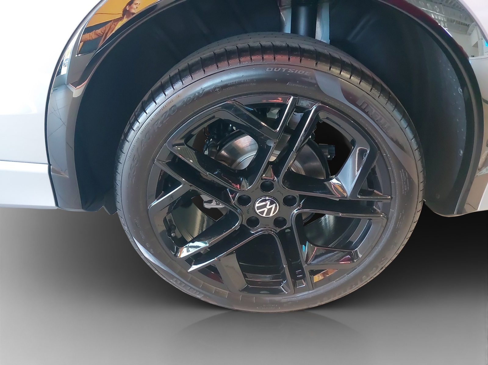 VW Tiguan 2.0 TSI DSG R-Line 4Motion-image-14