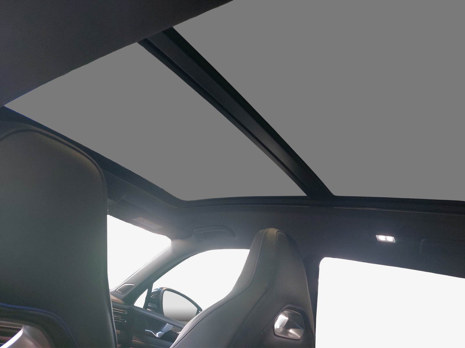 VW Tiguan 2.0 TSI DSG R-Line 4Motion-image-13