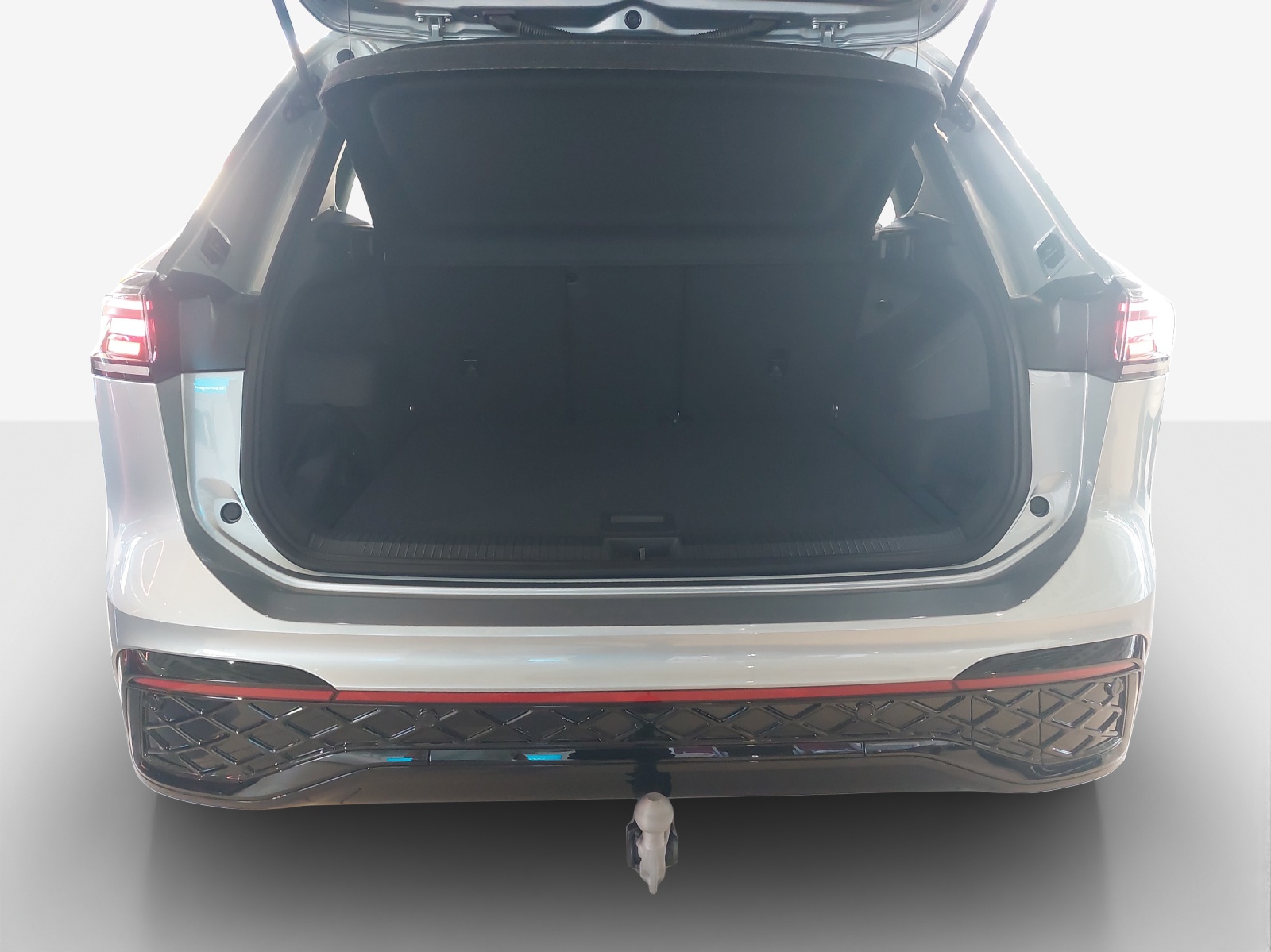 VW Tiguan 2.0 TSI DSG R-Line 4Motion-image-12