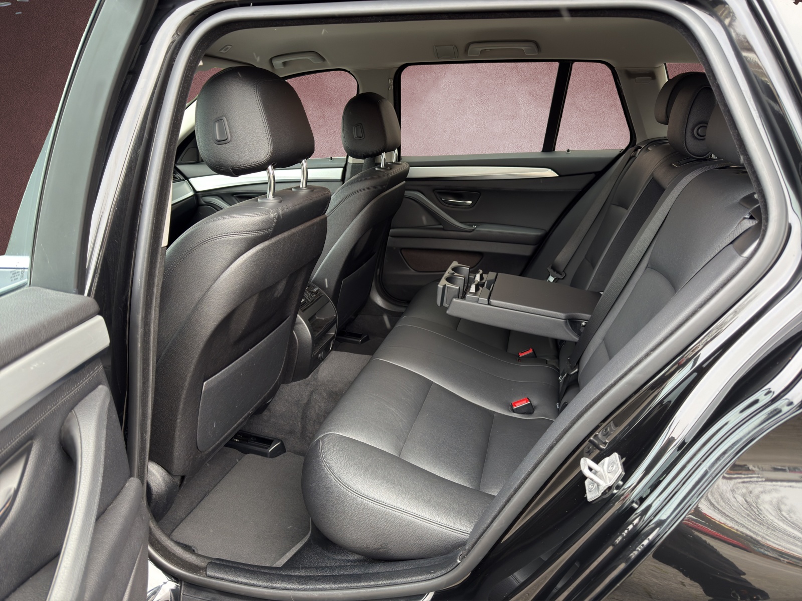 BMW 525d Touring xDrive Luxury Line Steptronic-image-7