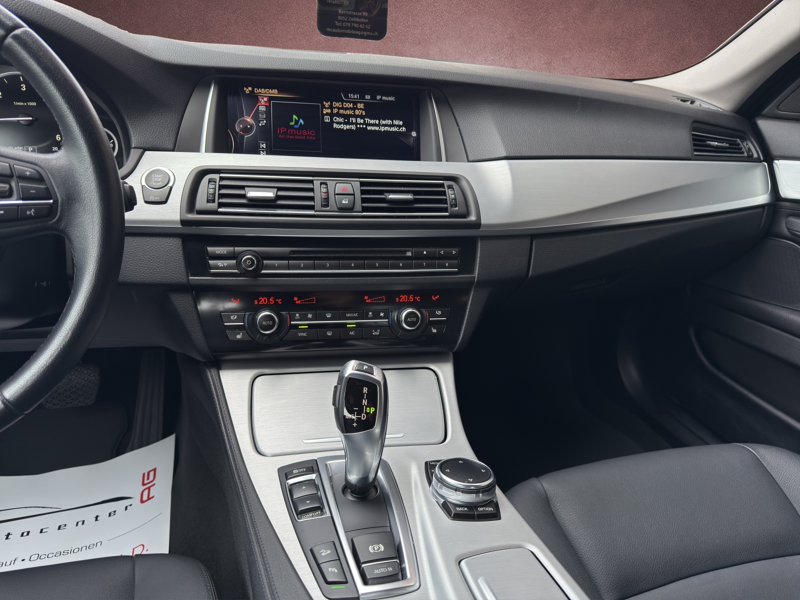 BMW 525d Touring xDrive Luxury Line Steptronic-image-9