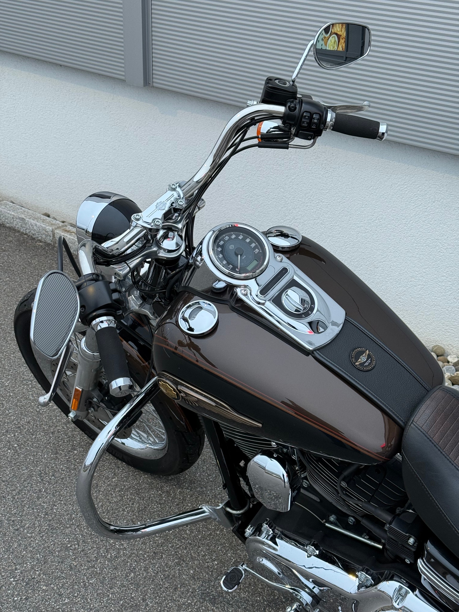 HARLEY-DAVIDSON FXDCI Dyna Super Glide Custom ABS Anniversary-image-12