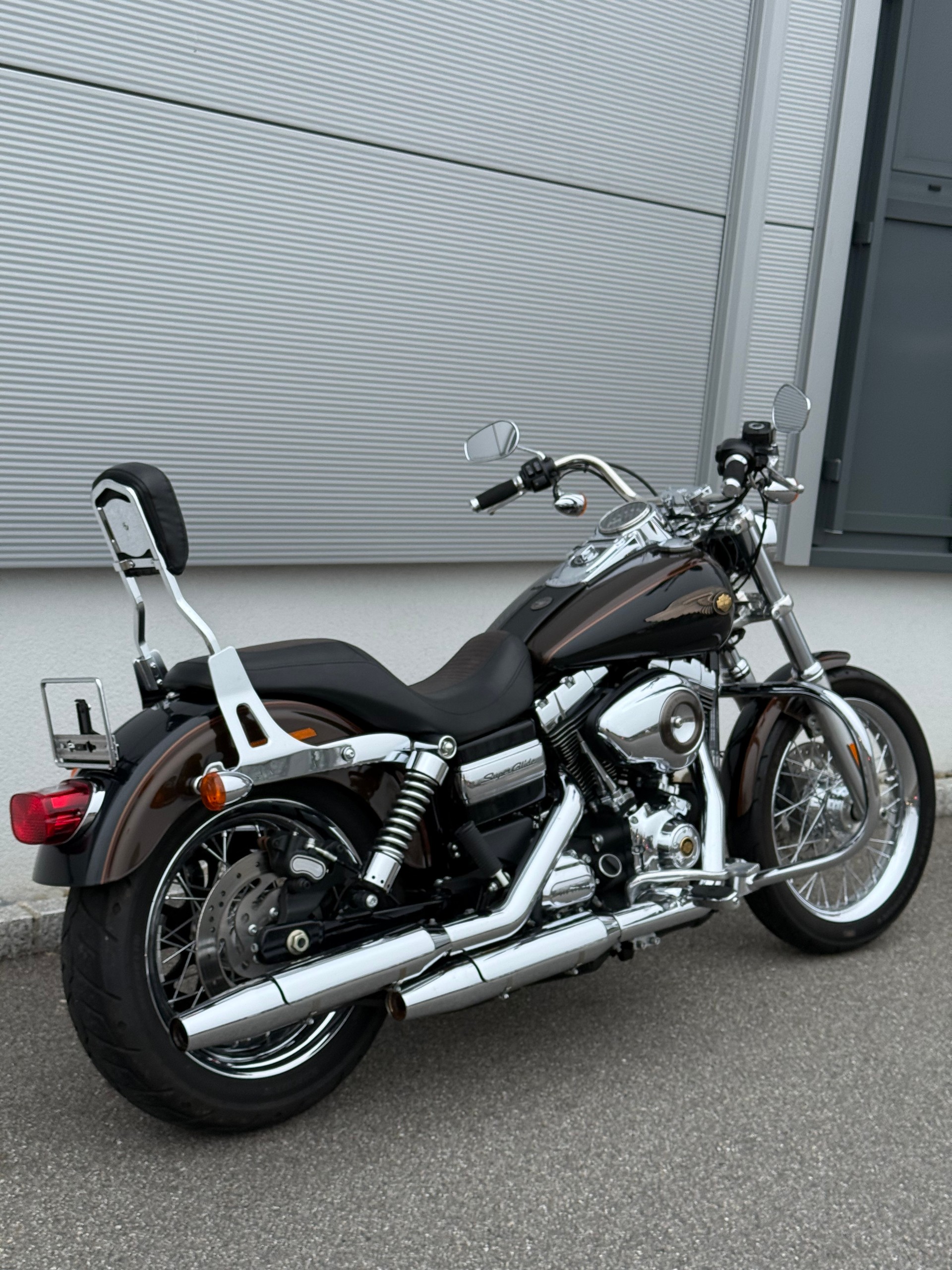 HARLEY-DAVIDSON FXDCI Dyna Super Glide Custom ABS Anniversary-showroom-element-2