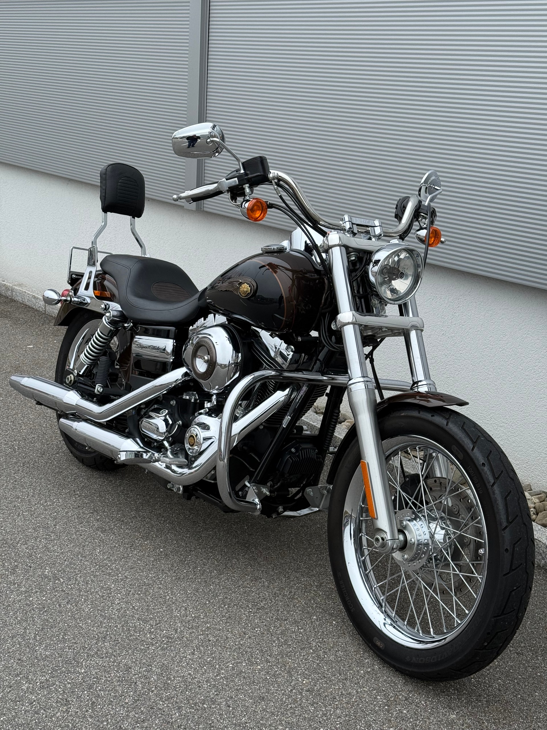 HARLEY-DAVIDSON FXDCI Dyna Super Glide Custom ABS Anniversary-showroom-element-1