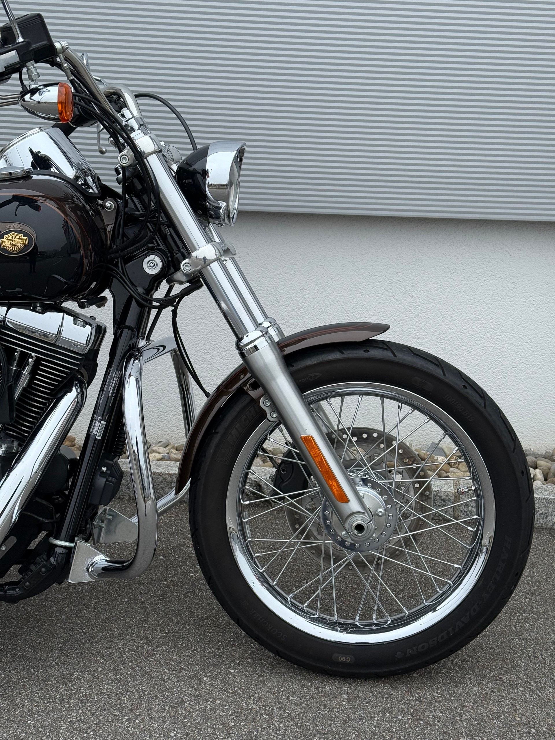 HARLEY-DAVIDSON FXDCI Dyna Super Glide Custom ABS Anniversary-showroom-element-3