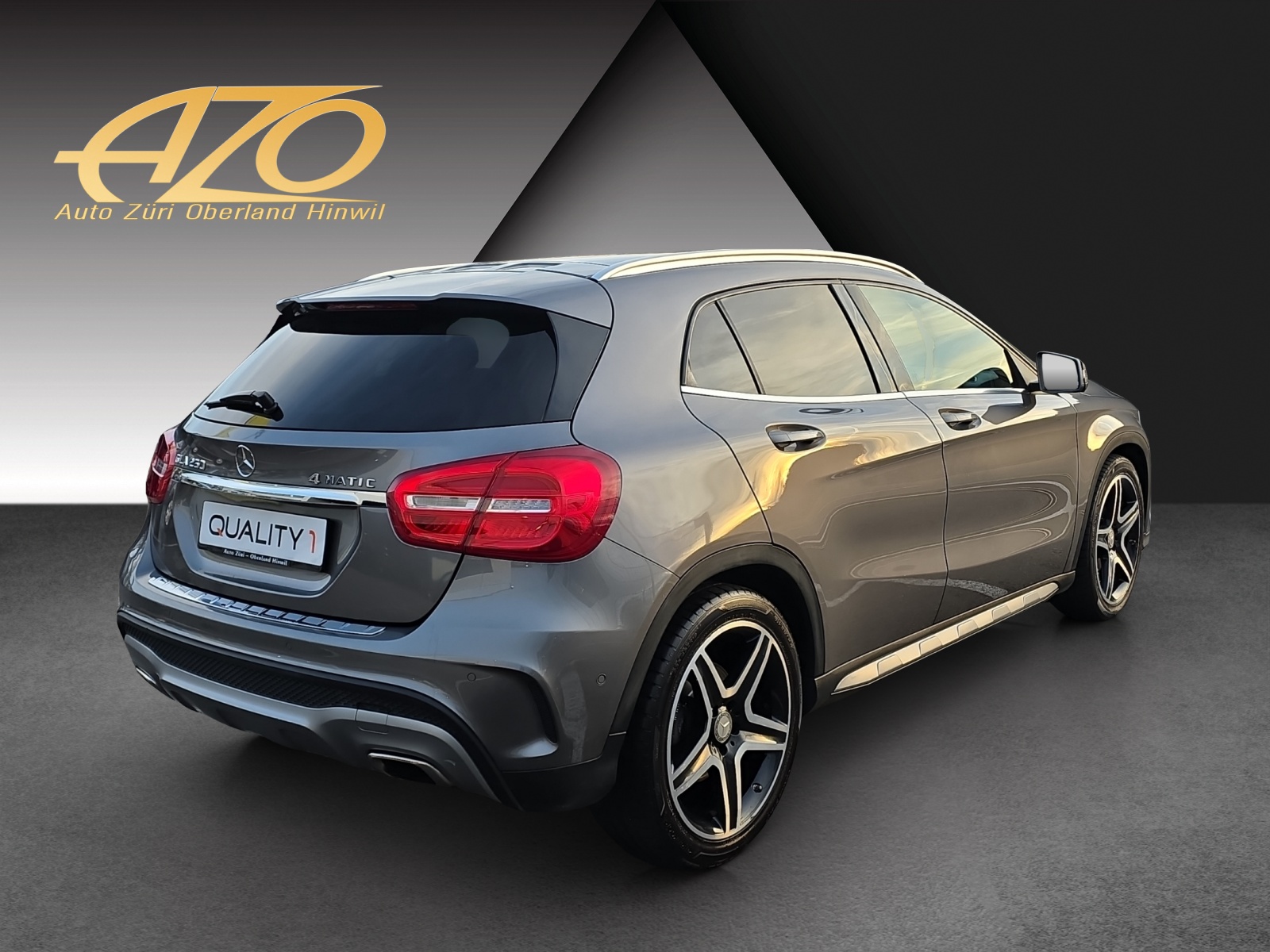 MERCEDES-BENZ GLA 250 AMG Line 4Matic 7G-DCT-image-2