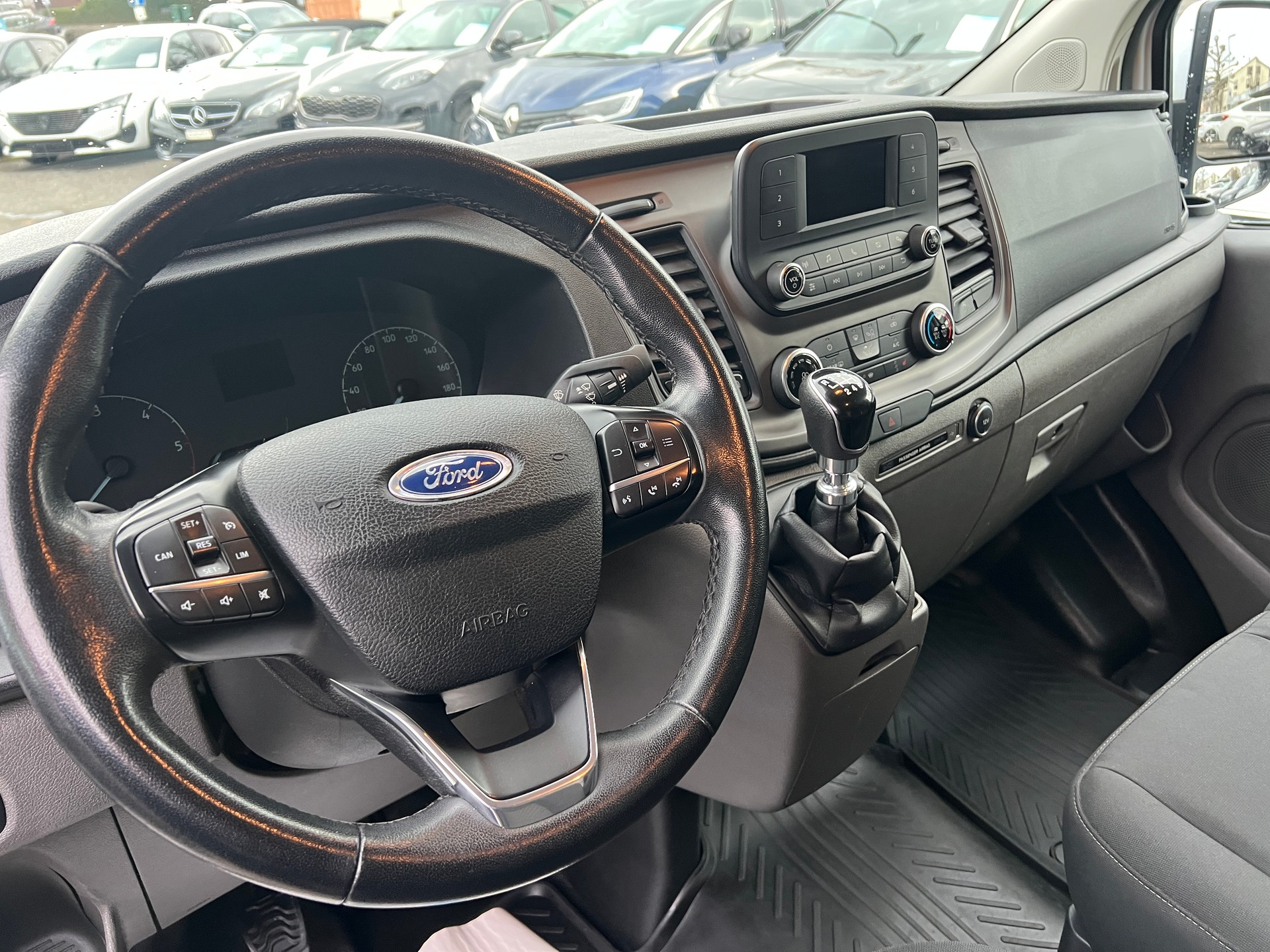 FORD Transit Custom Van 320 L1H1 Trend-image-14
