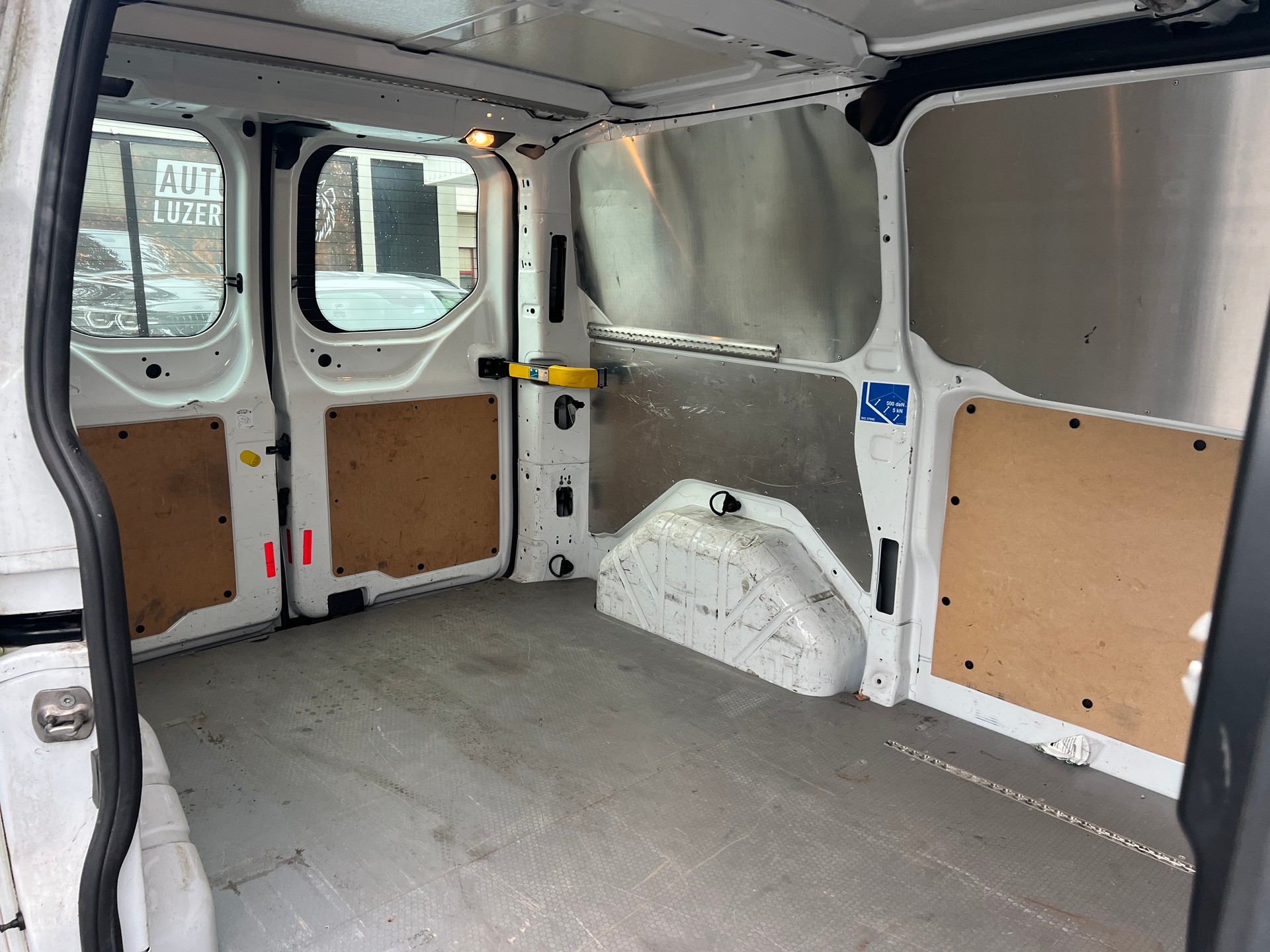 FORD Transit Custom Van 320 L1H1 Trend-image-8