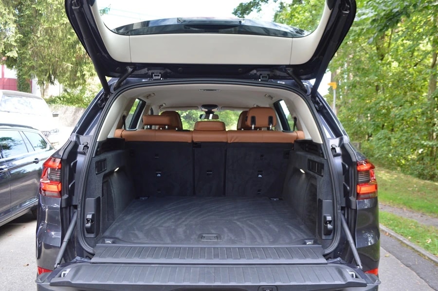 BMW X5 xDrive 30d Steptronic-image-12
