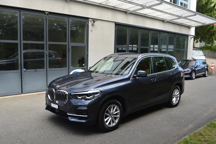 BMW X5 xDrive 30d Steptronic-image-2