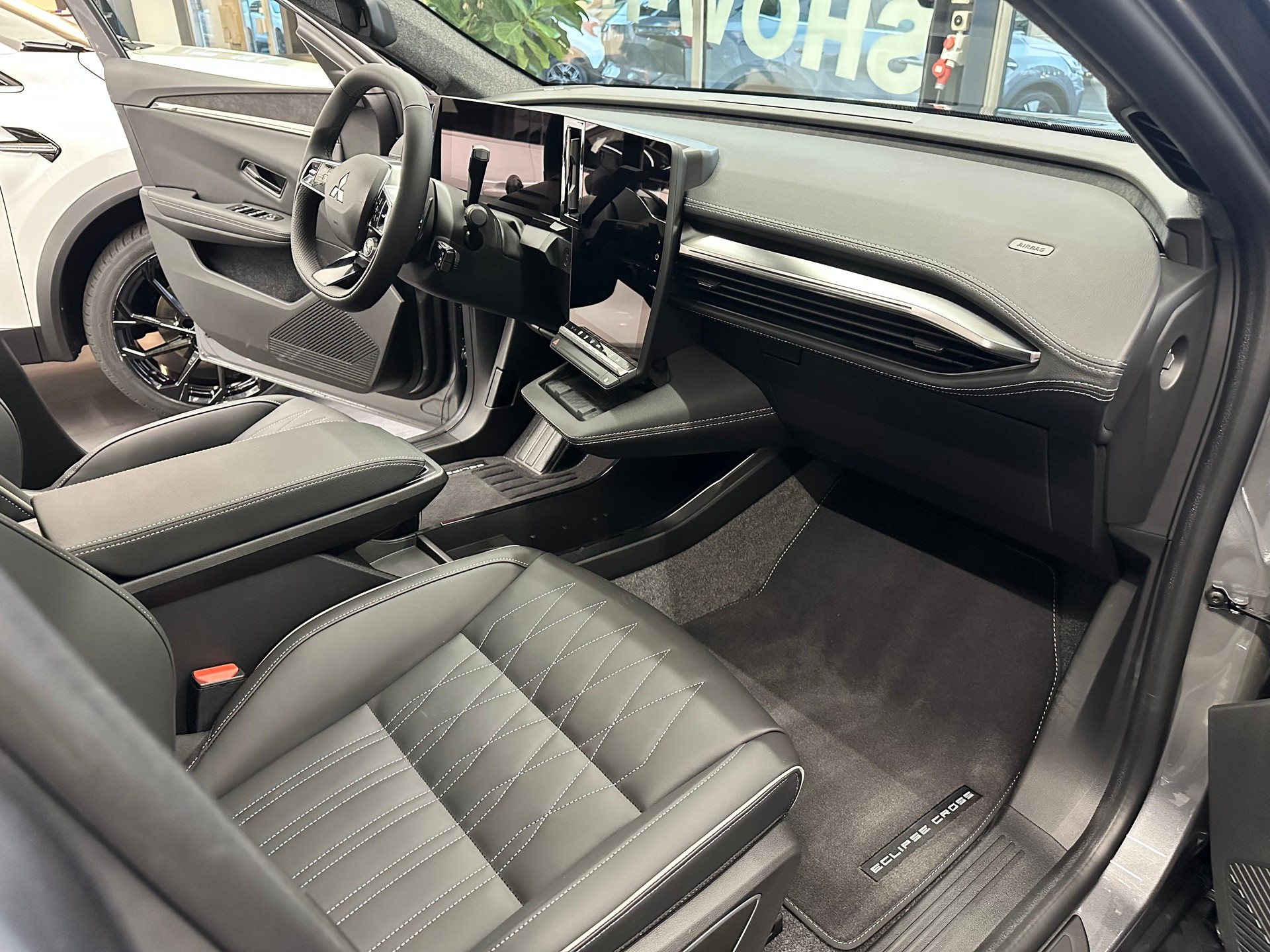 MITSUBISHI Eclipse Cross Instyle-image-18