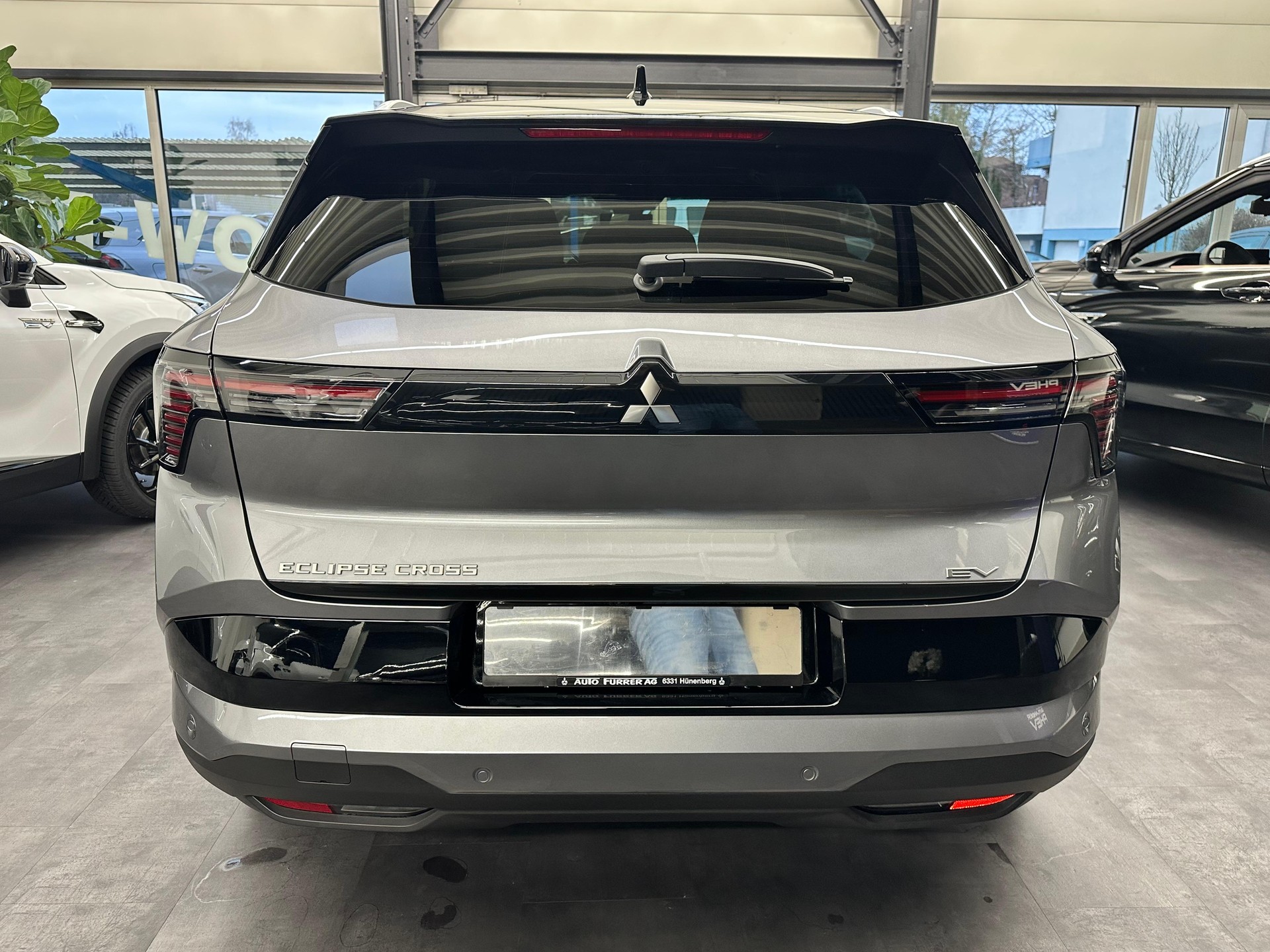 MITSUBISHI Eclipse Cross Instyle-showroom-element-3