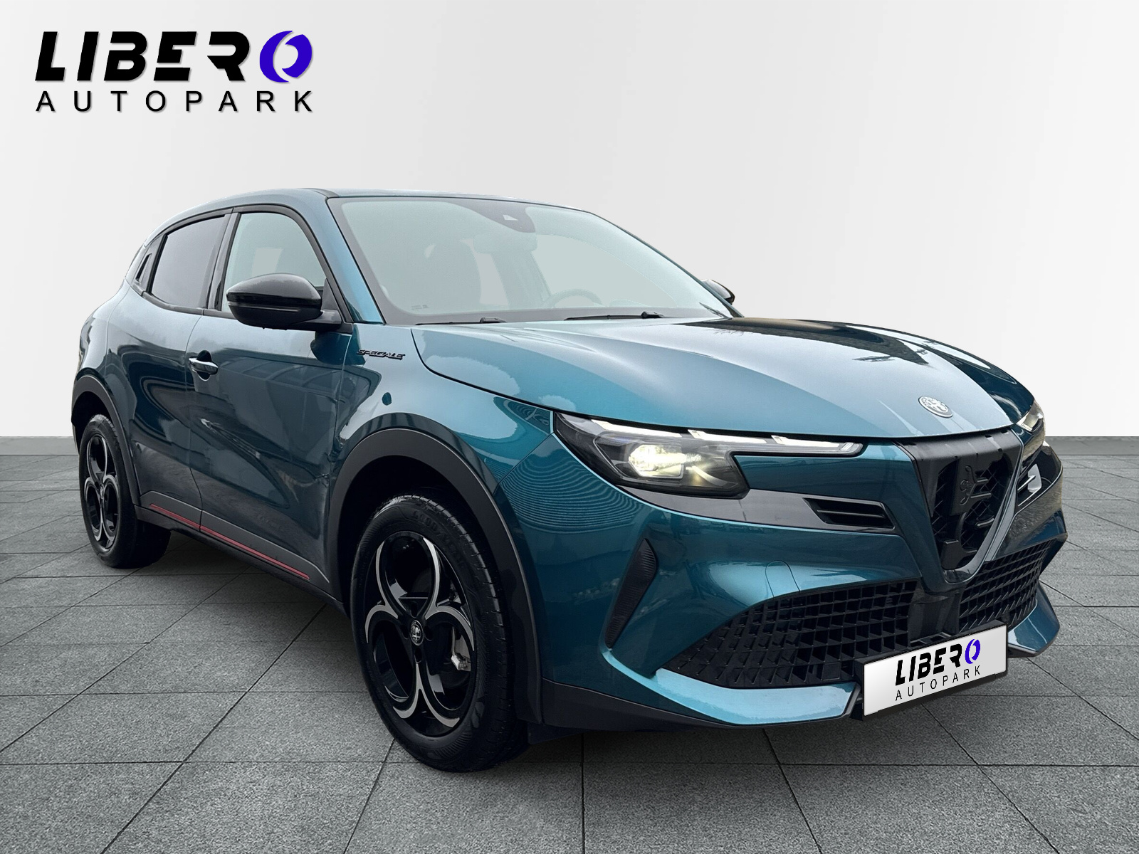 ALFA ROMEO Junior 1.2 Ibrida Speciale-image-4