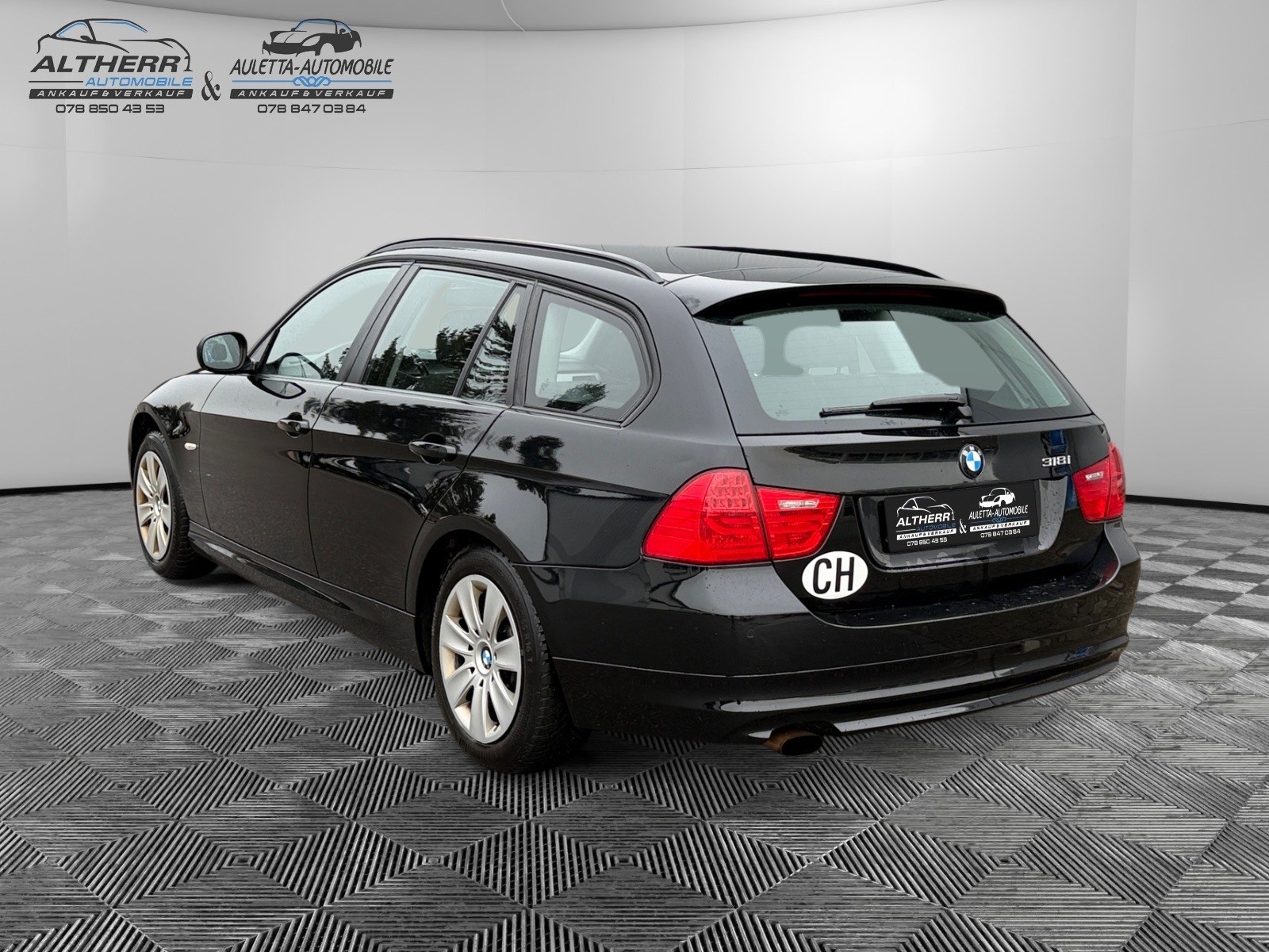 BMW 318 Touring-image-3