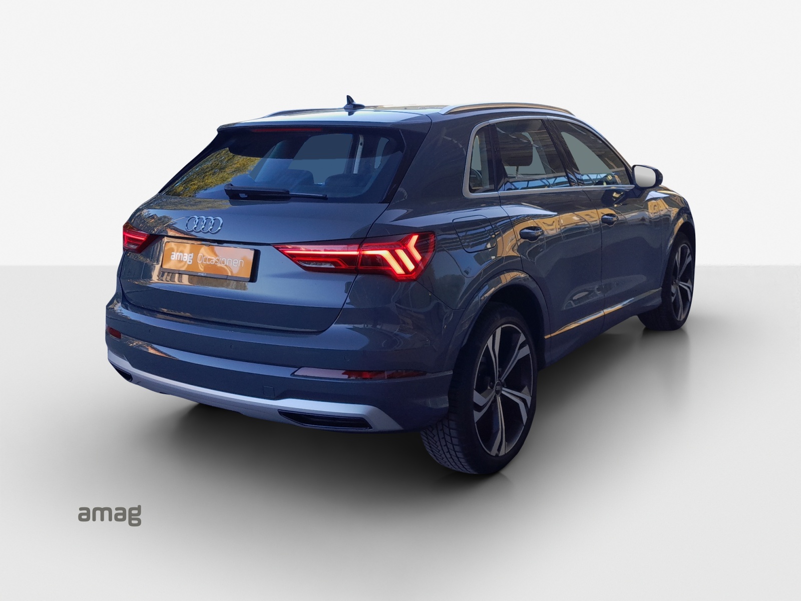 AUDI Q3 35 TFSI advanced Attraction S-tronic-image-4