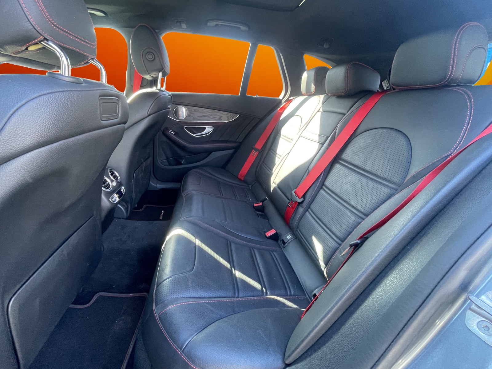MERCEDES-BENZ C 43 AMG 4Matic 9G-Tronic-image-11
