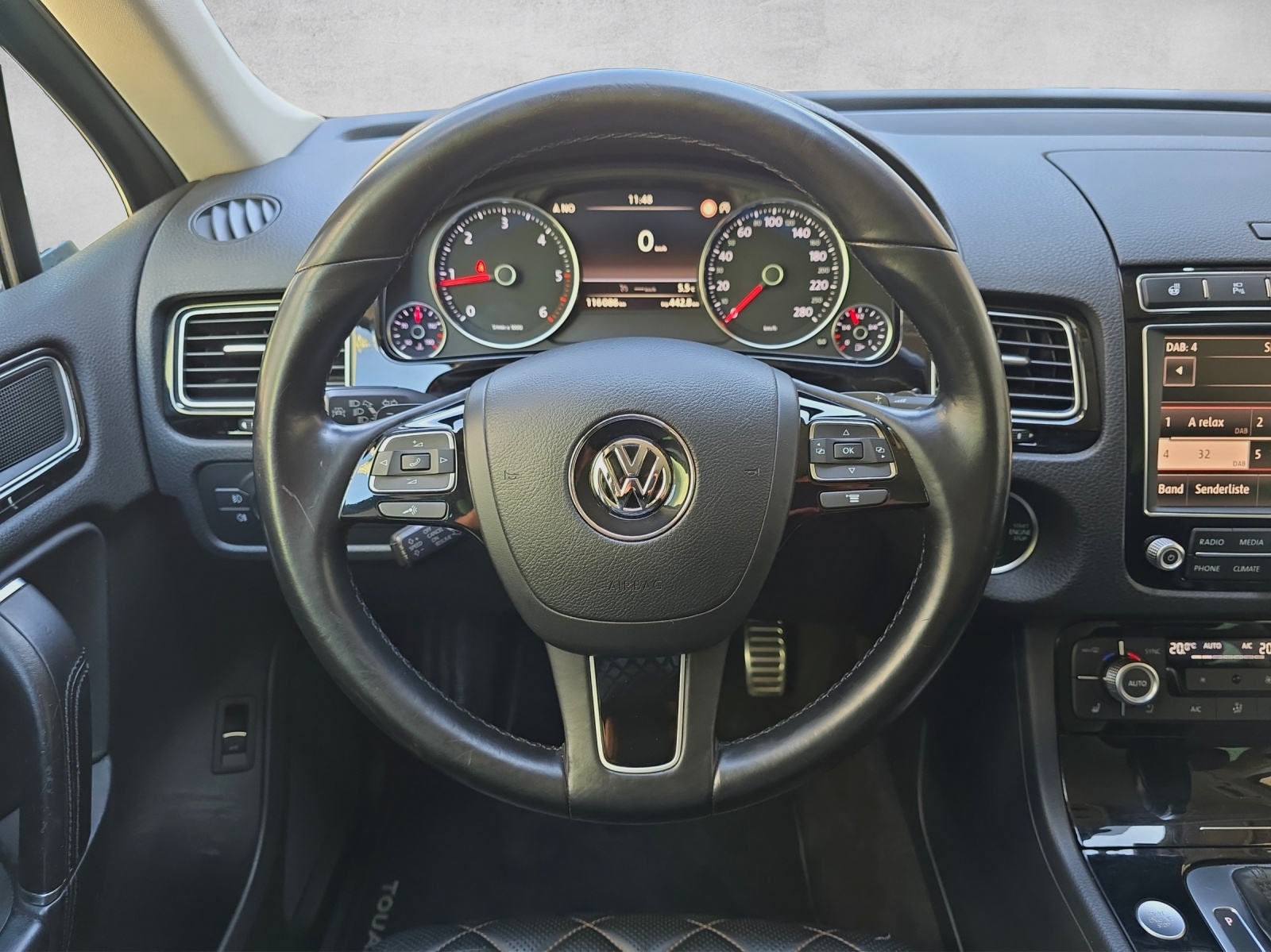 VW Touareg 3.0 TDI BMT Exclusiv Edition Tiptronic-image-4