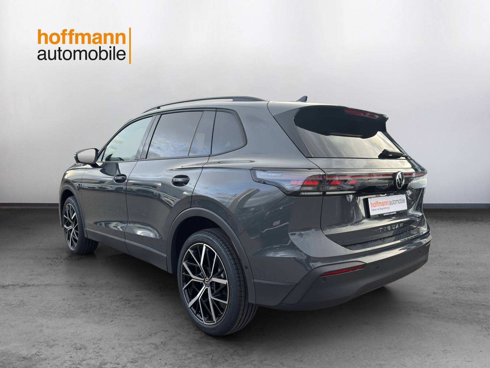 VW Tiguan 2.0 TSI DSG United 4Motion-image-5