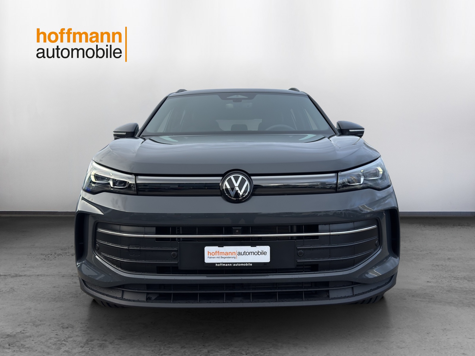 VW Tiguan 2.0 TSI DSG United 4Motion-image-1