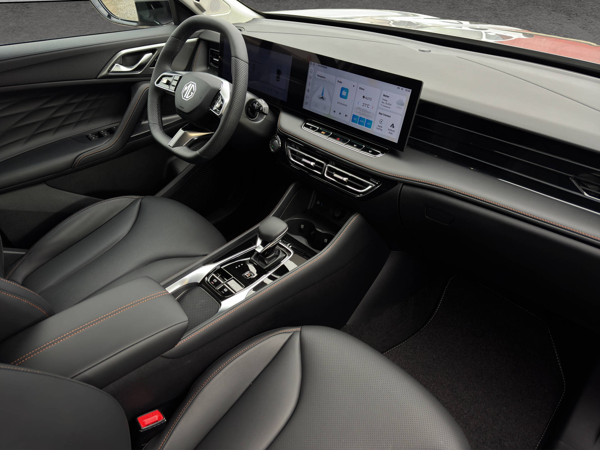 MG HS 1.5 PHEV Luxury-image-11