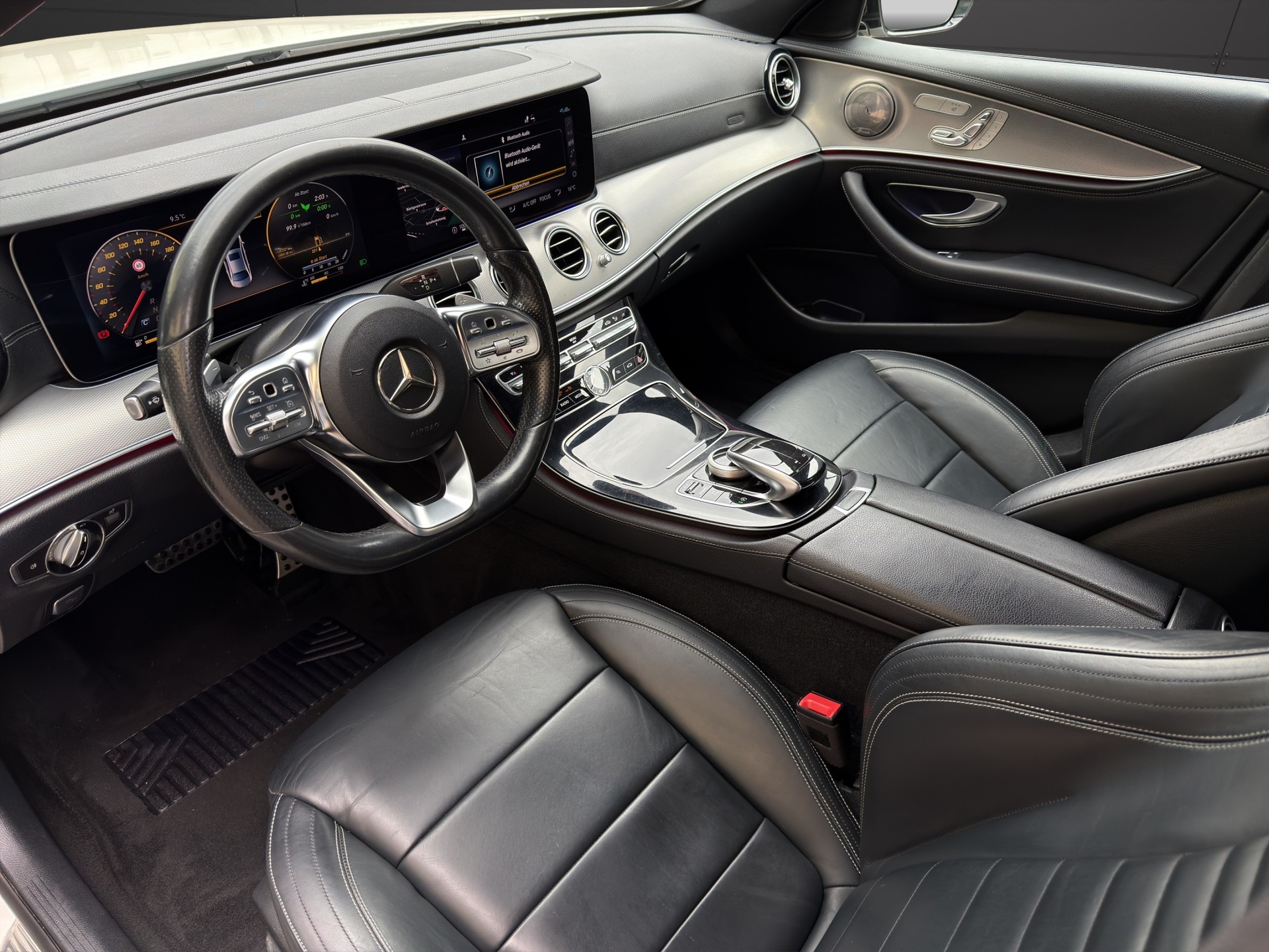 MERCEDES-BENZ E 350 AMG Line 9G-Tronic-image-9