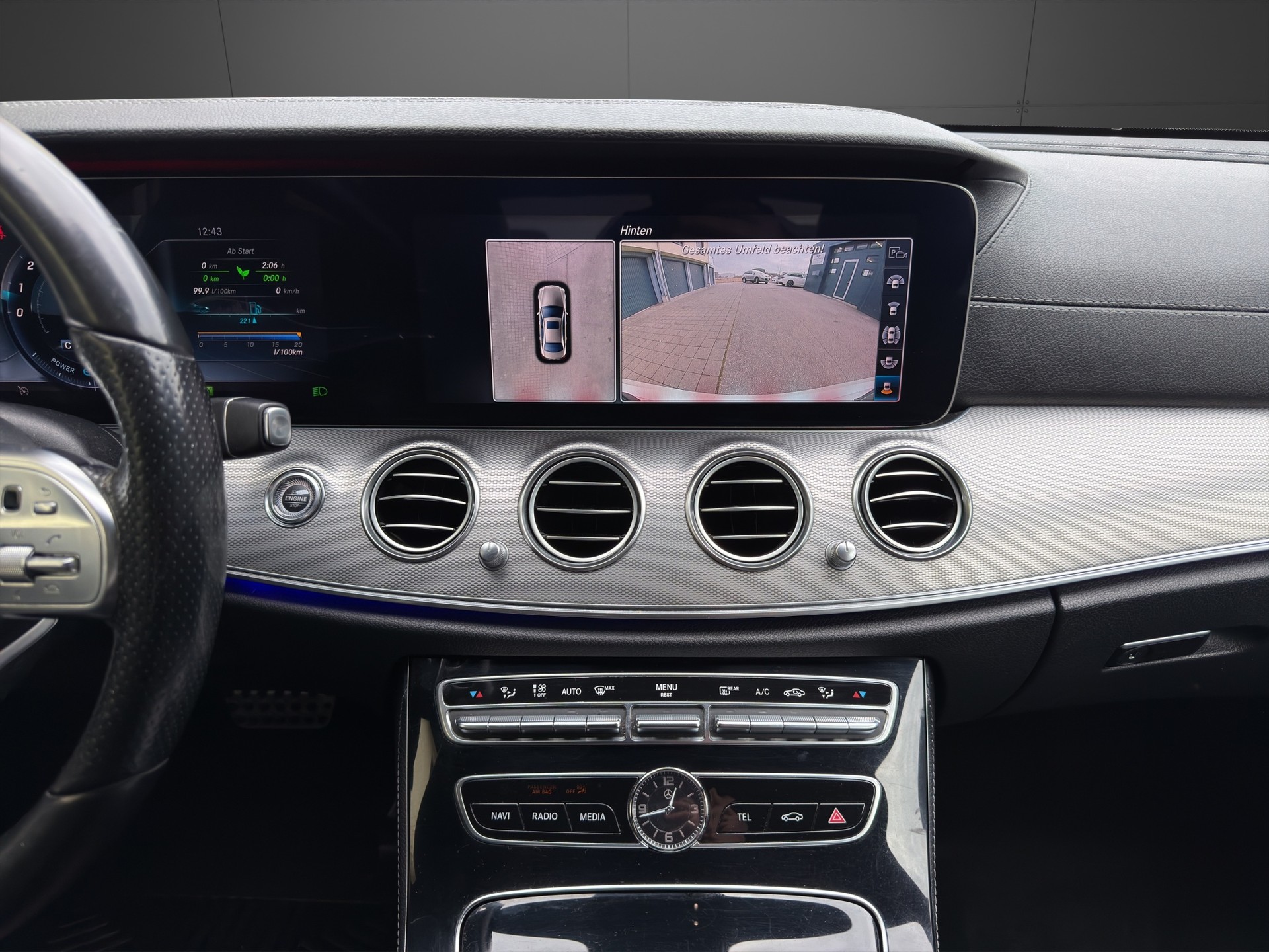 MERCEDES-BENZ E 350 AMG Line 9G-Tronic-image-13