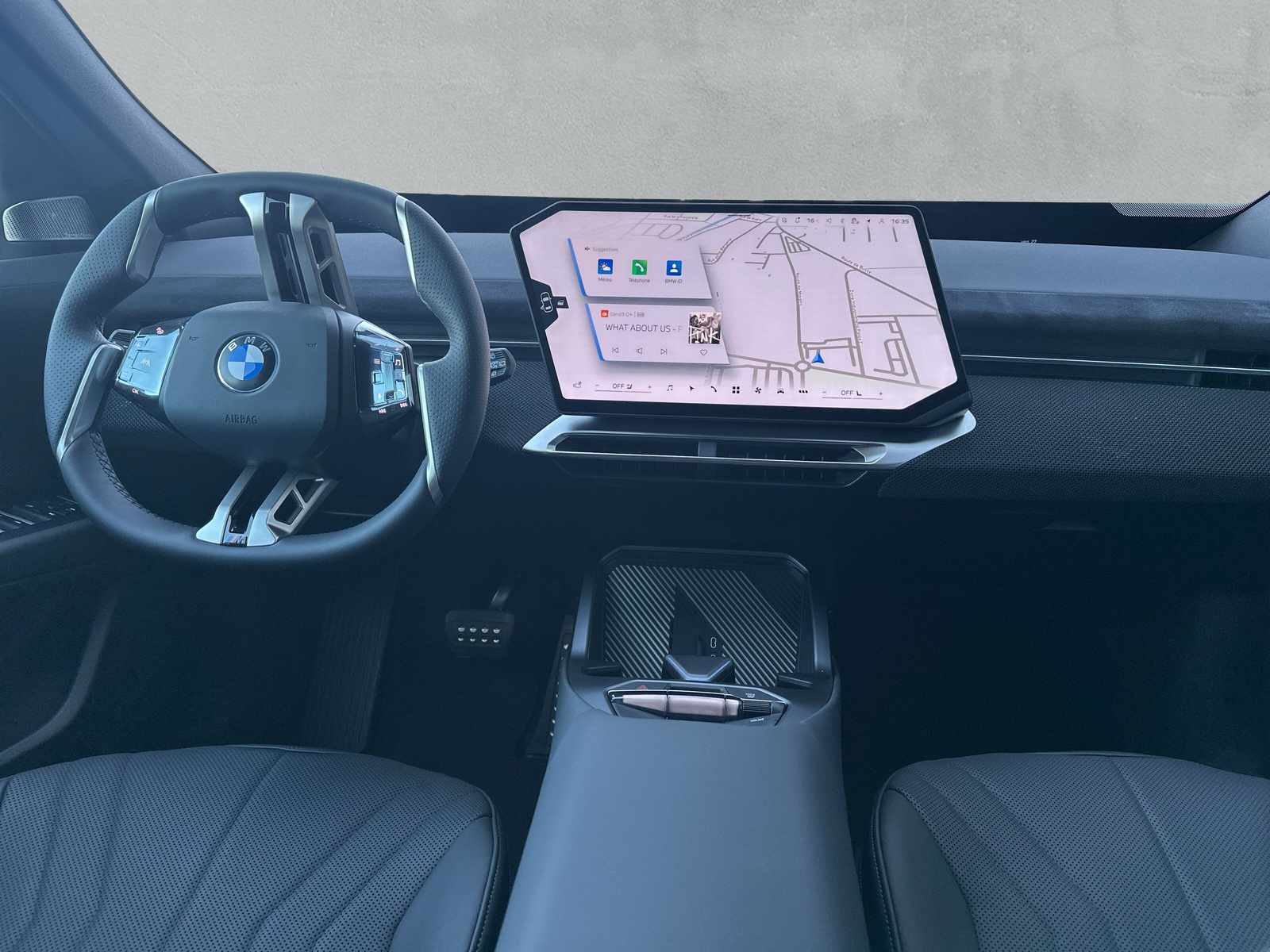 BMW iX3 50 xDrive M Sport **Action de leasing à 0.9% avec assurance et roues hiver**-image-12