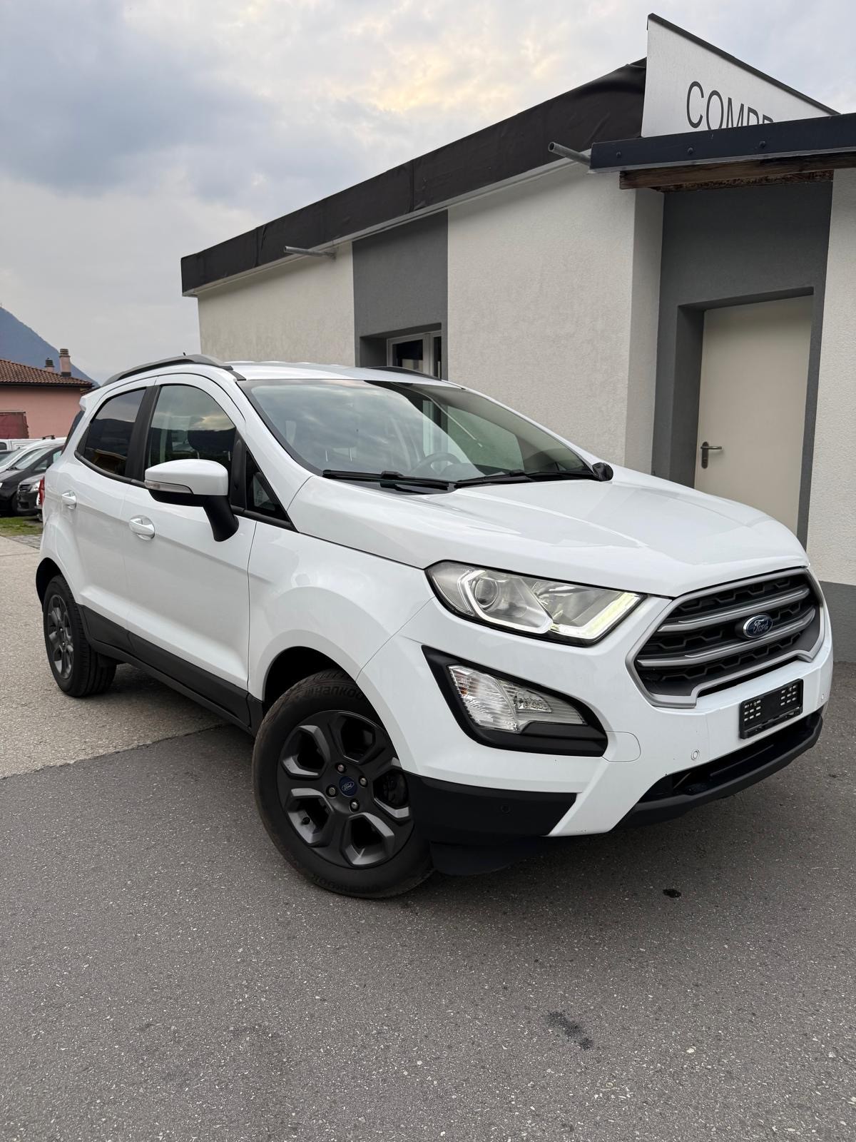 FORD EcoSport 1.0 SCTi Trend-image-0
