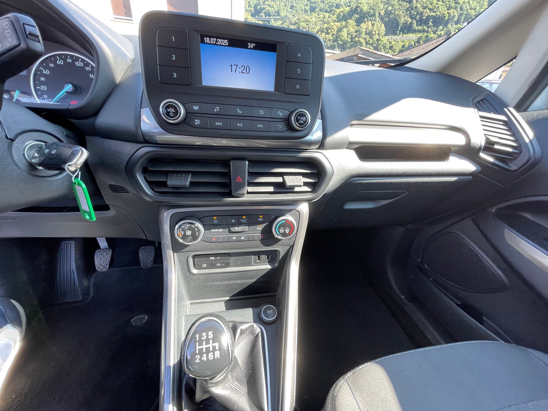 FORD EcoSport 1.0 SCTi Trend-image-9