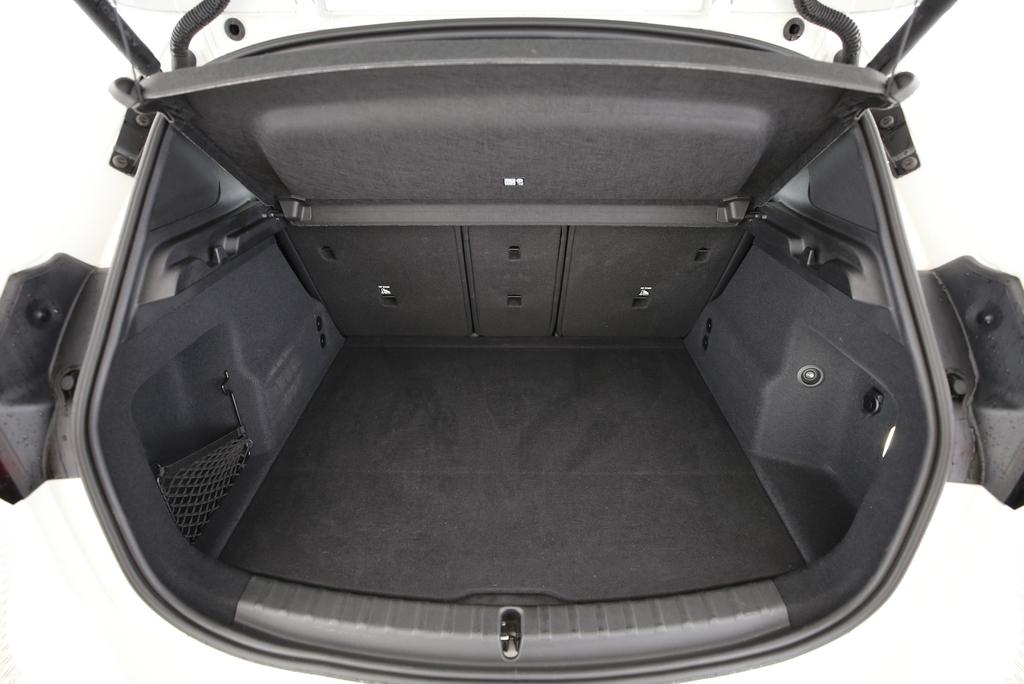 BMW 223d xDrive Active Tourer-image-15