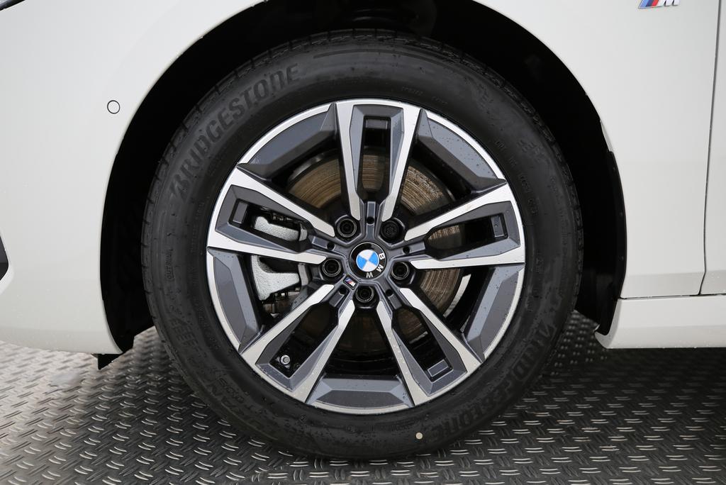 BMW 223d xDrive Active Tourer-image-19