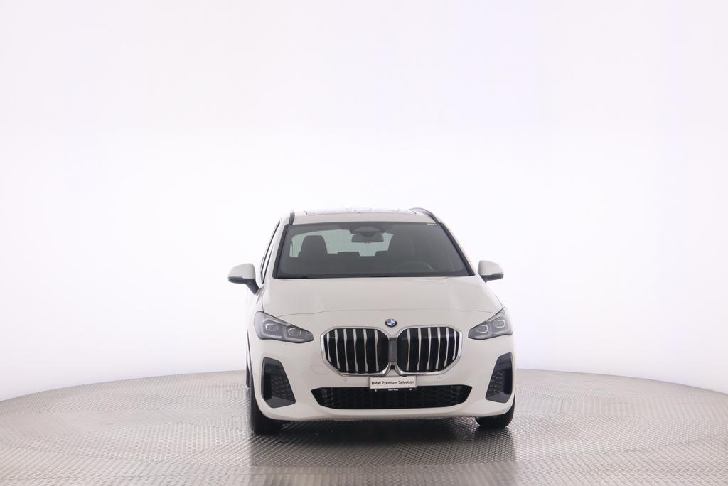BMW 223d xDrive Active Tourer-image-10