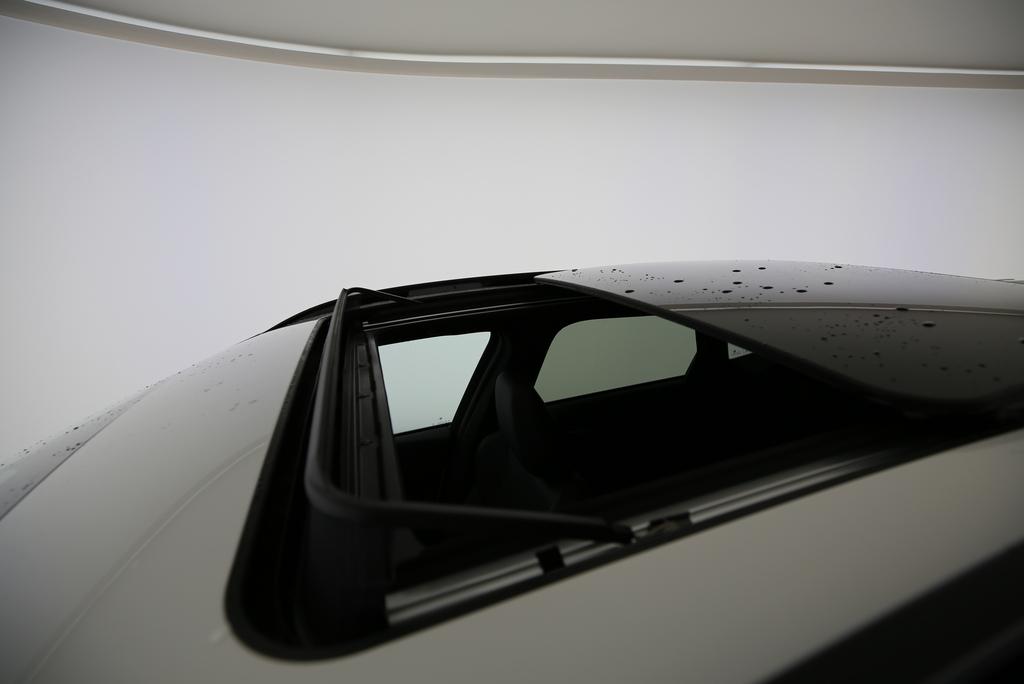 BMW 223d xDrive Active Tourer-image-14