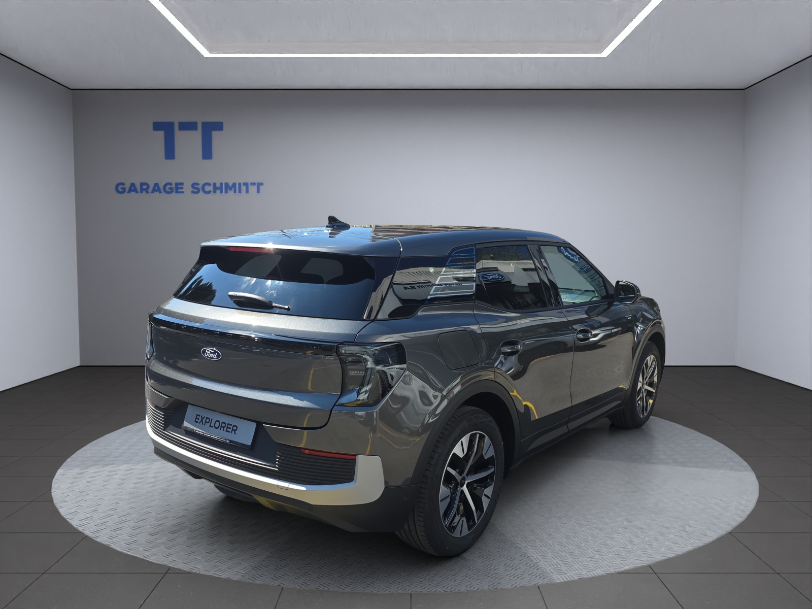 FORD Explorer Extended Range Select-showroom-element-2