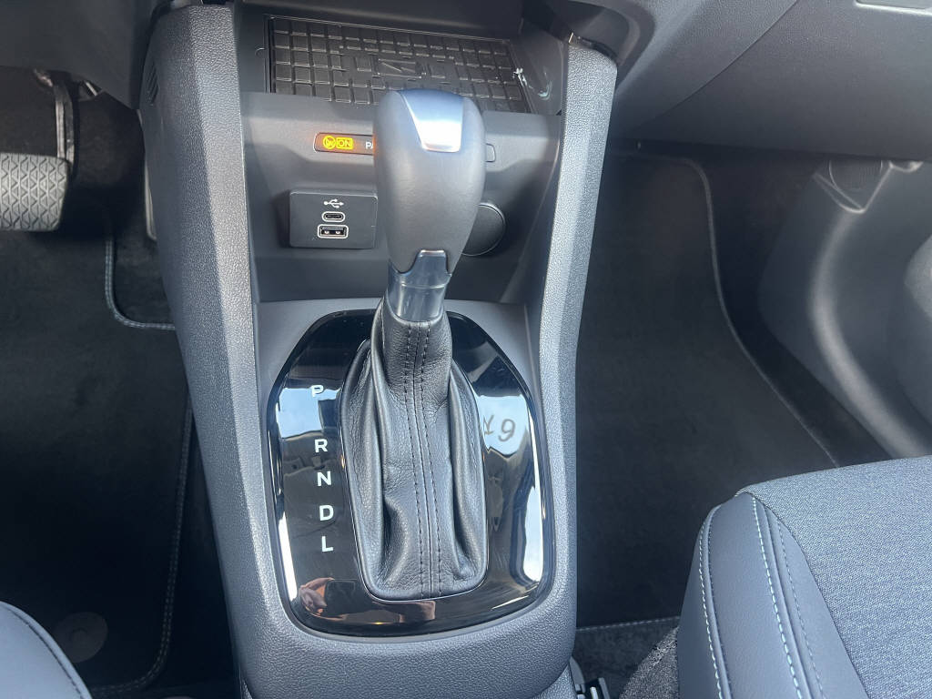 FORD TOURNEO COURIERier 1.0 EcoBoost Active-image-12