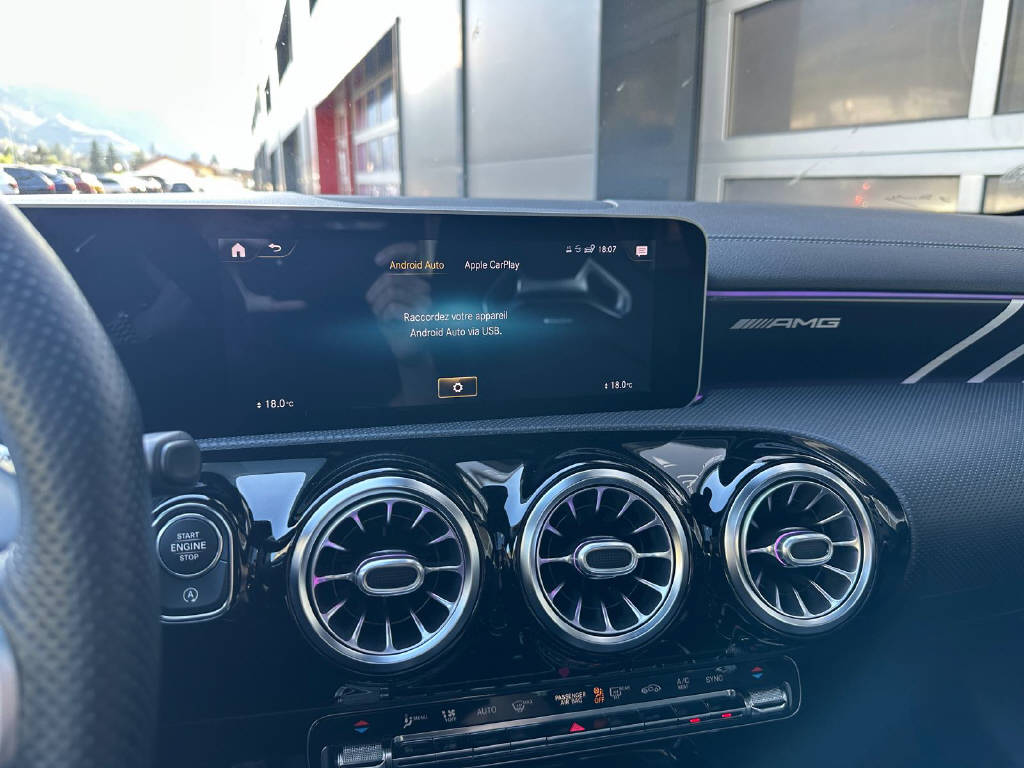 MERCEDES-BENZ A 35 AMG 4matic Edition - CH-image-6