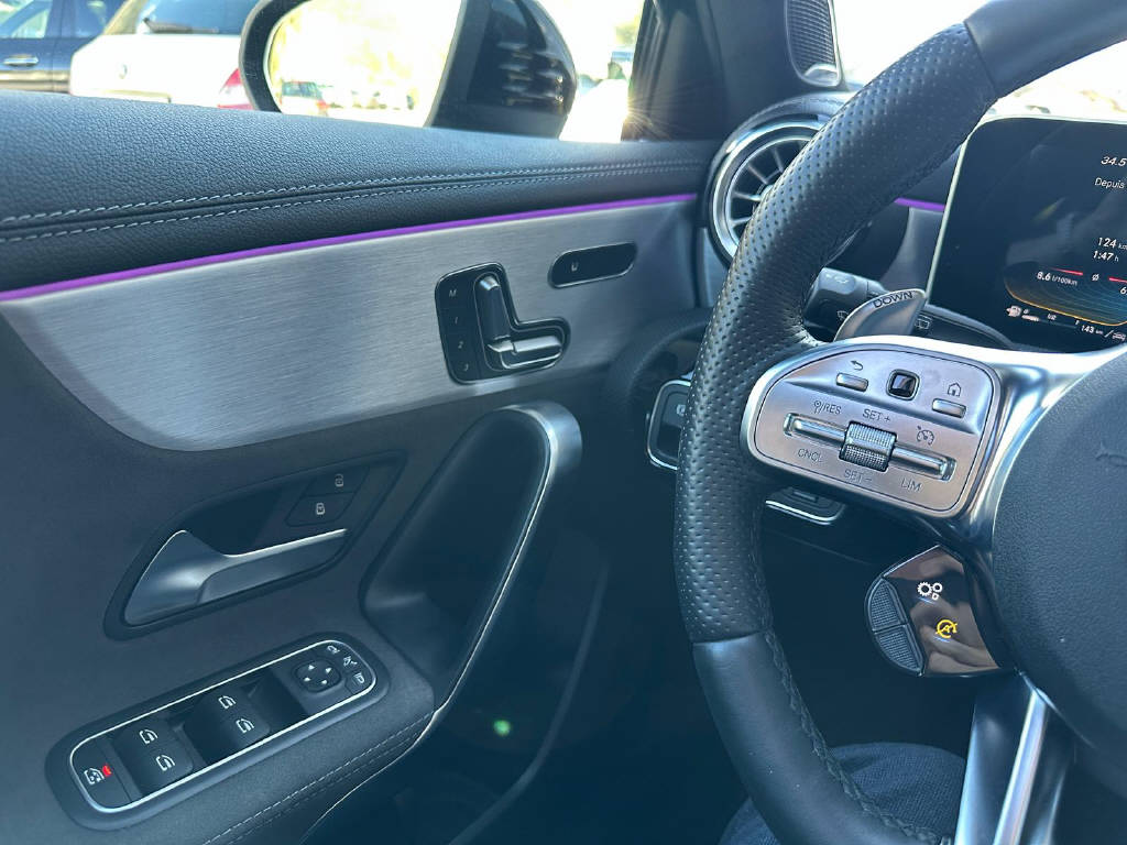 MERCEDES-BENZ A 35 AMG 4matic Edition - CH-image-9
